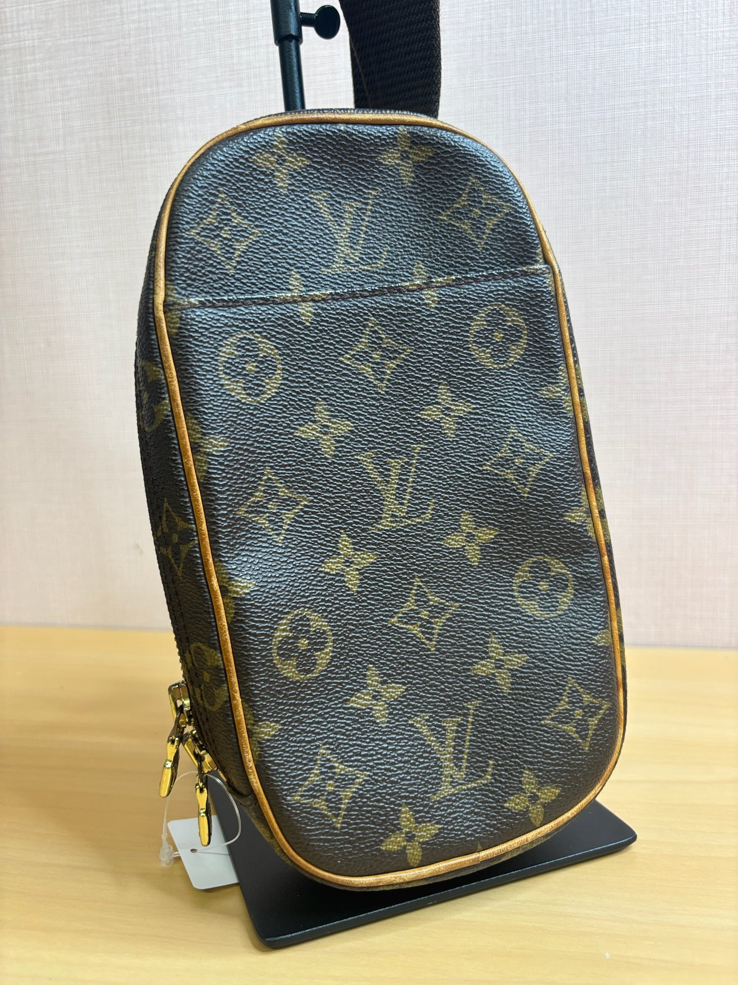 Louis Vuitton Pochette Gange Bag