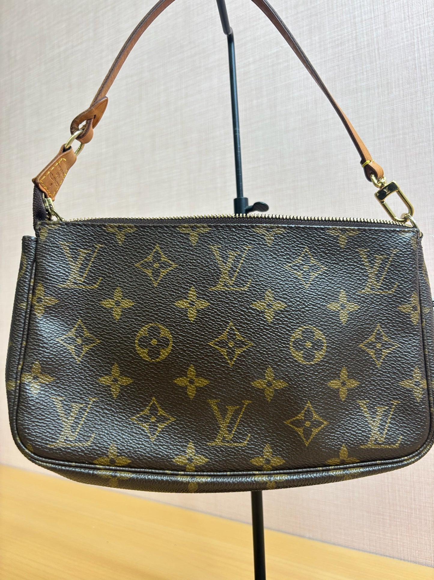 Louis Vuitton Monogram Pochette Accessoires BJ0092