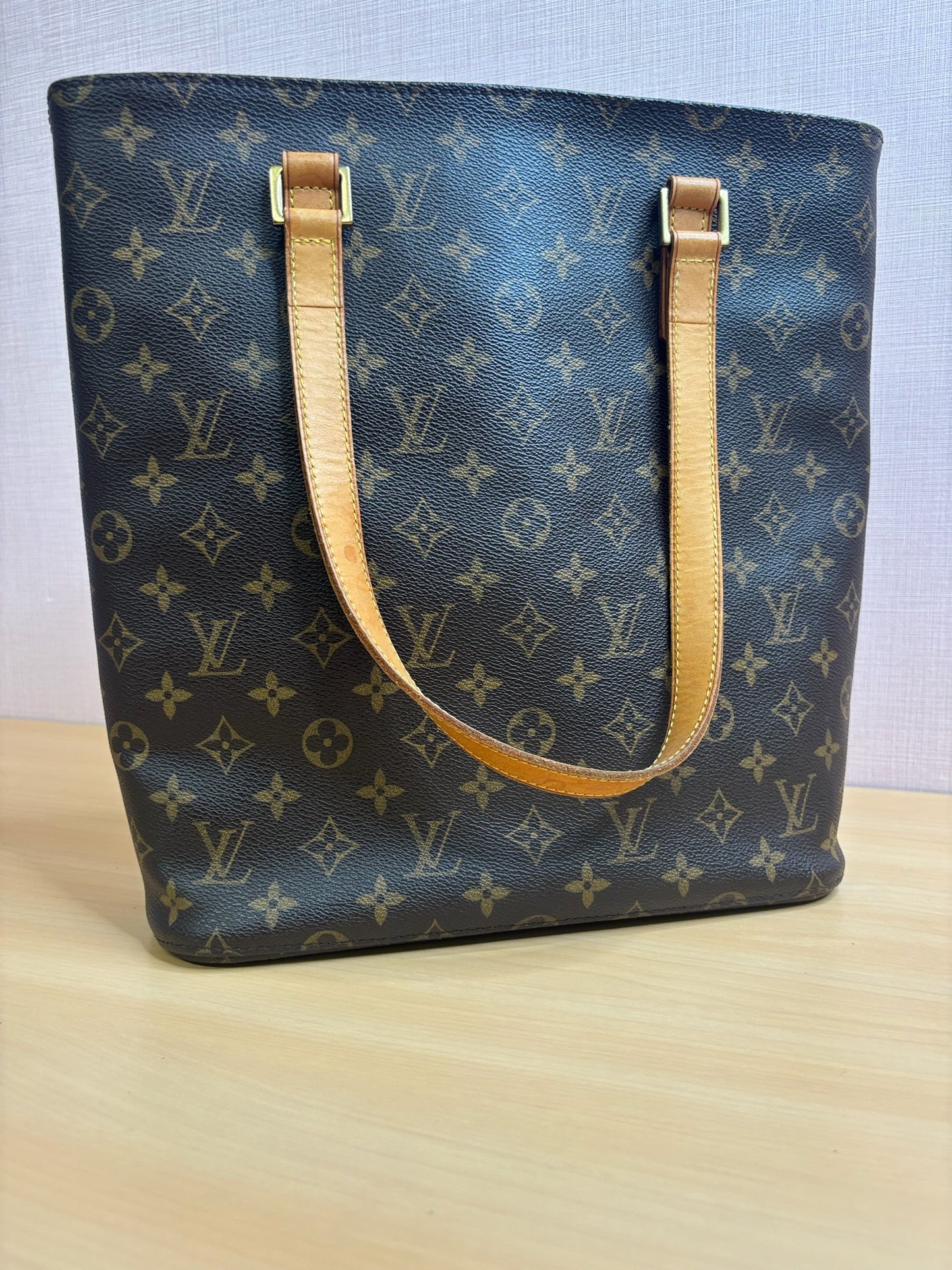 Louis Vuitton Vavin GM Tote Bag