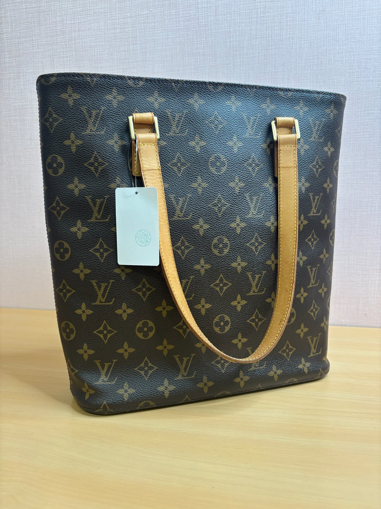 Louis Vuitton Vavin GM Tote Bag