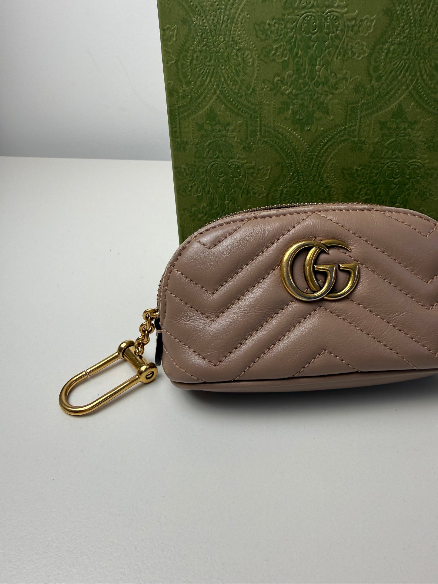Pre-Owned Gucci GG Marmont Coin Pouch AJ133