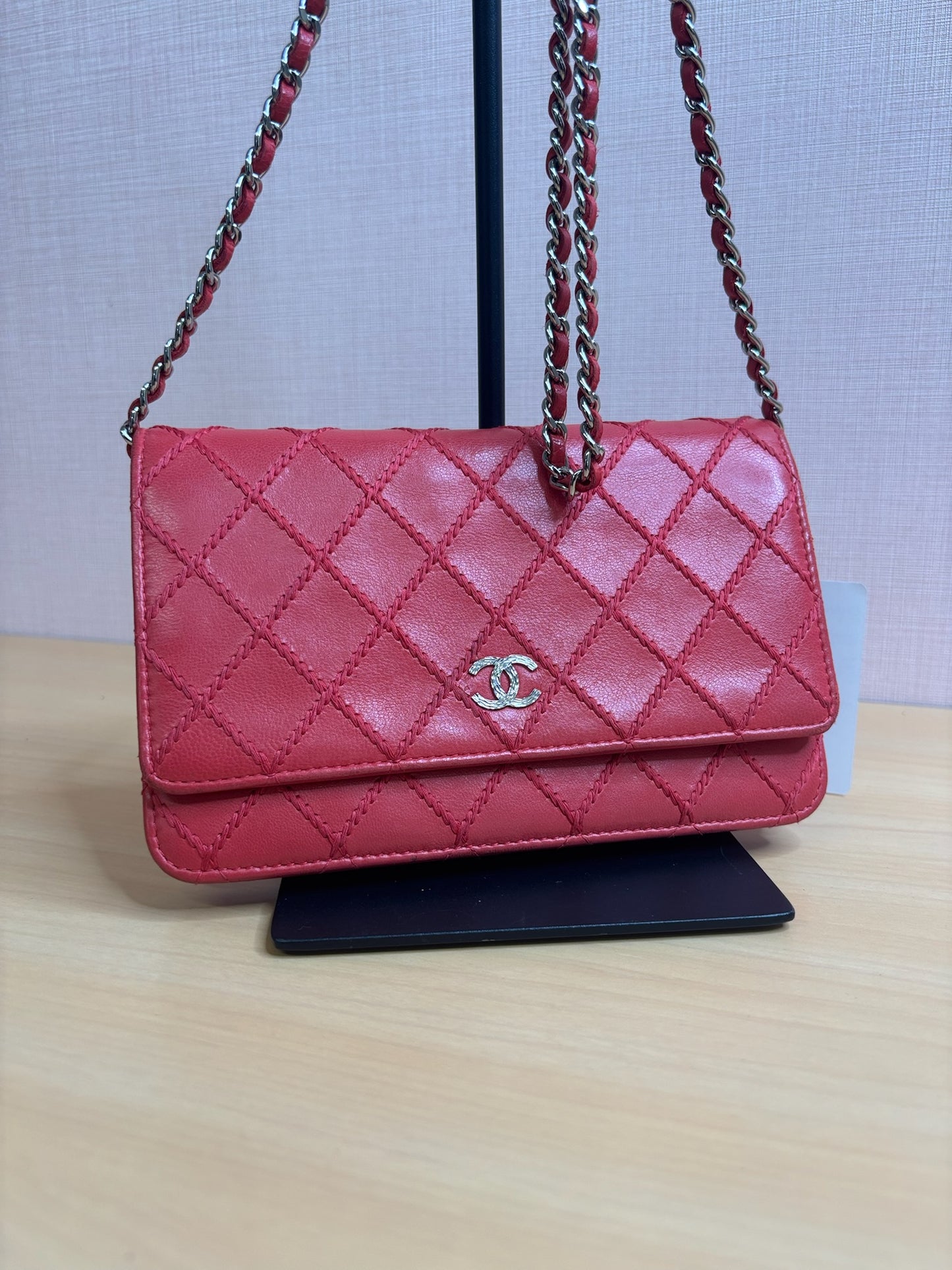 Chanel Wallet on Chain - Red
