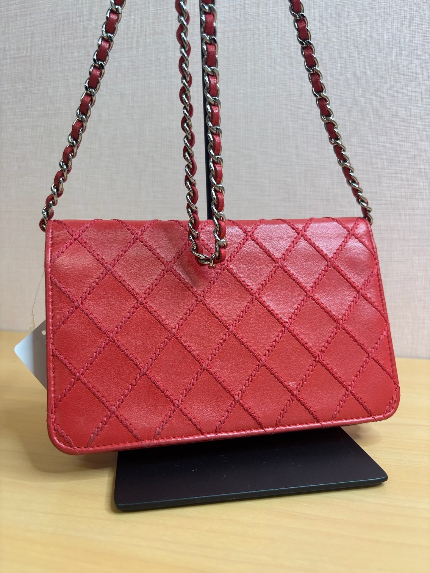 Chanel Wallet on Chain - Red