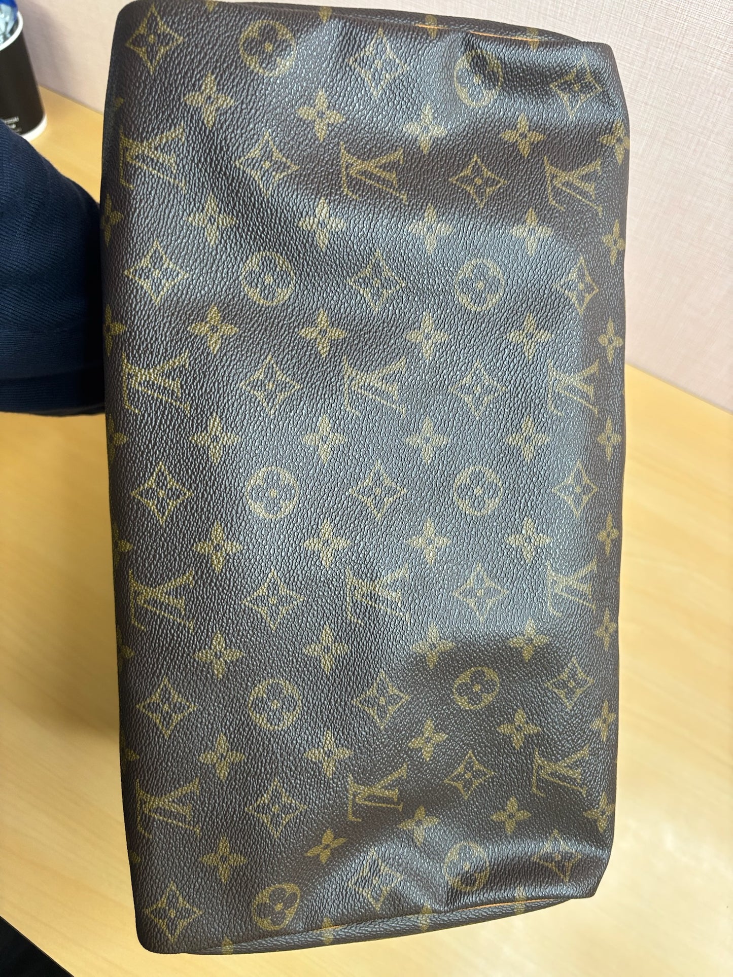 Louis Vuitton Speedy 35 in Monogram Canvas