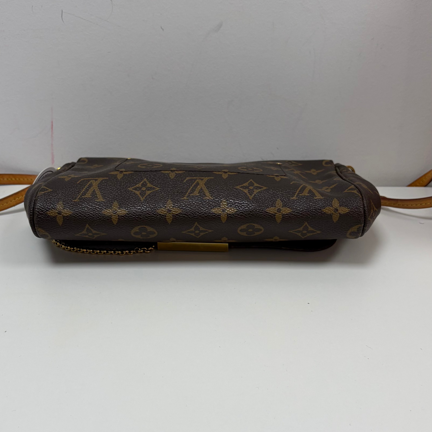 Louis Vuitton Monogram Favorite MM