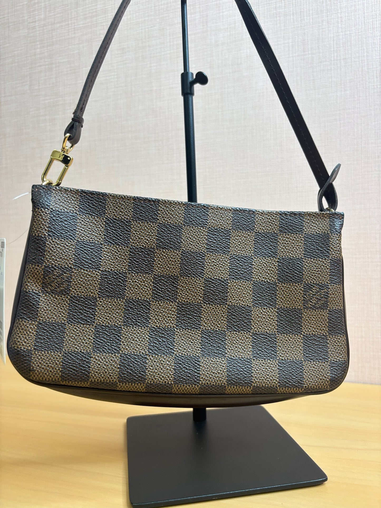 Louis Vuitton Damier Ebene Pochette Accessoires