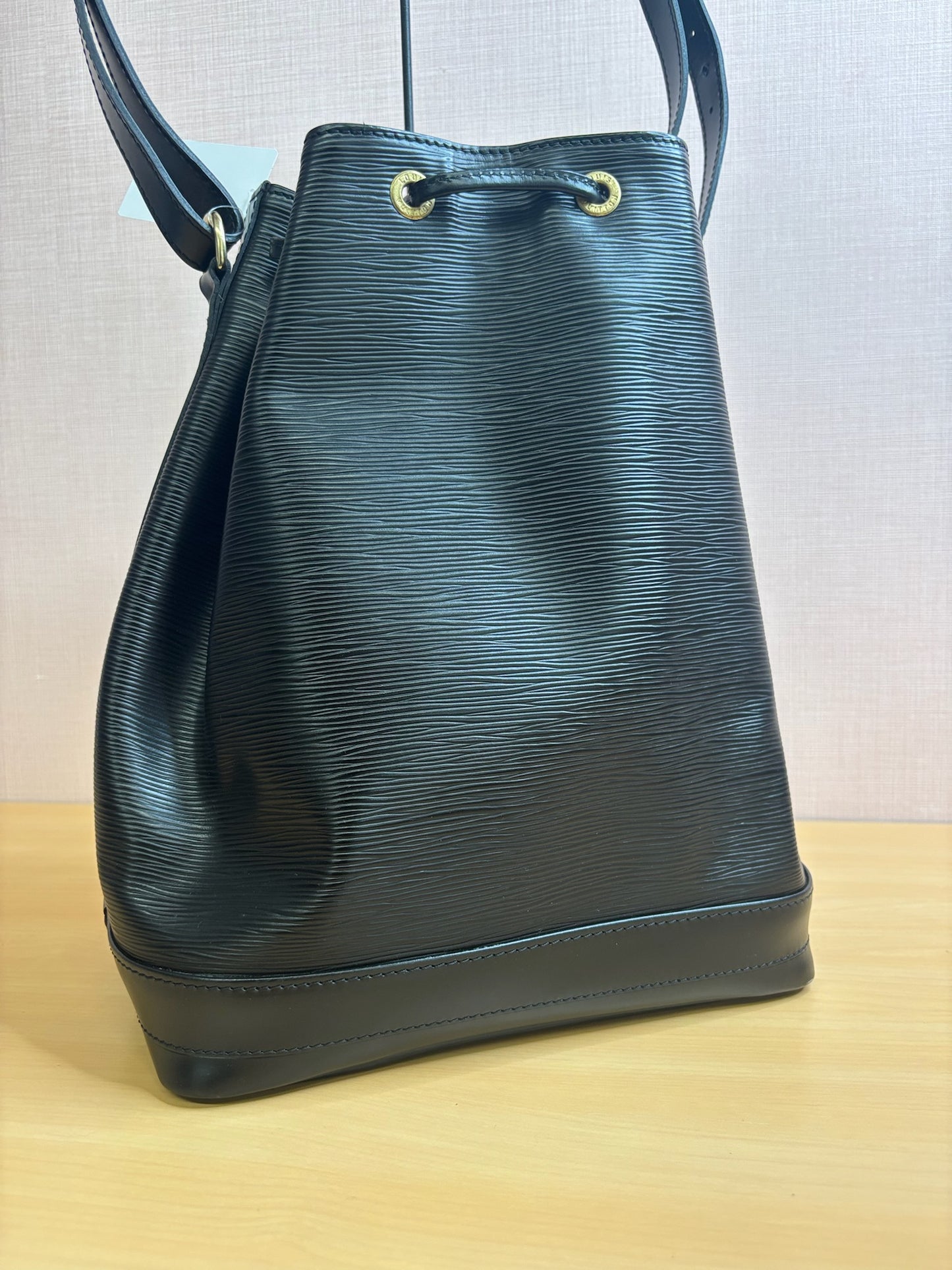 Louis Vuitton Epi Noé Bucket Bag