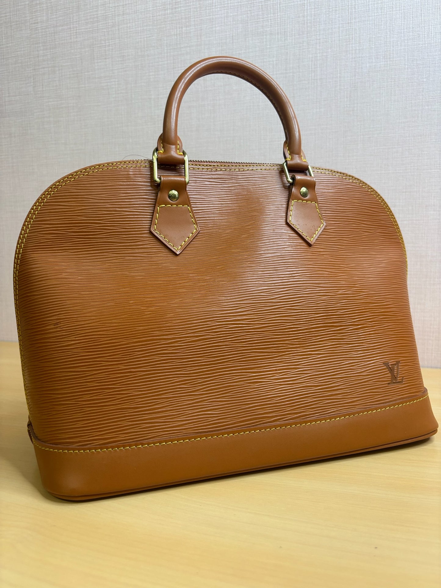 Louis Vuitton Alma in Camel Epi Leather