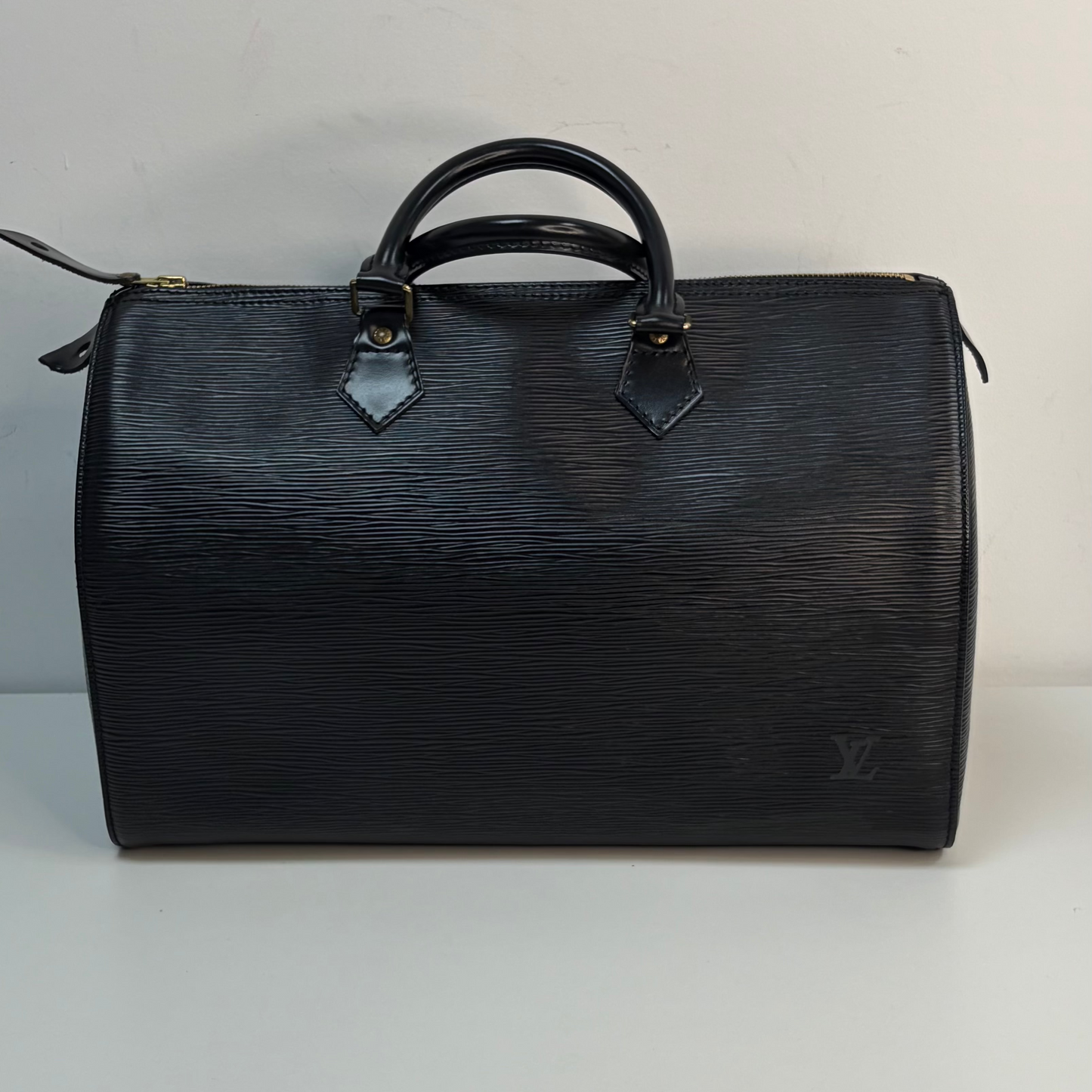 Louis Vuitton Black Epi Speedy 30