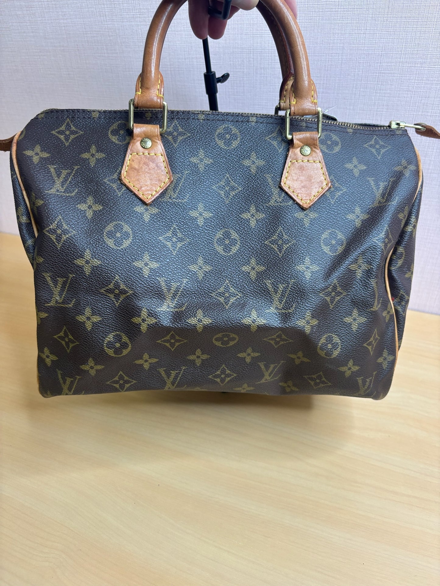 Louis Vuitton Speedy 30 in Monogram Canvas TH0050