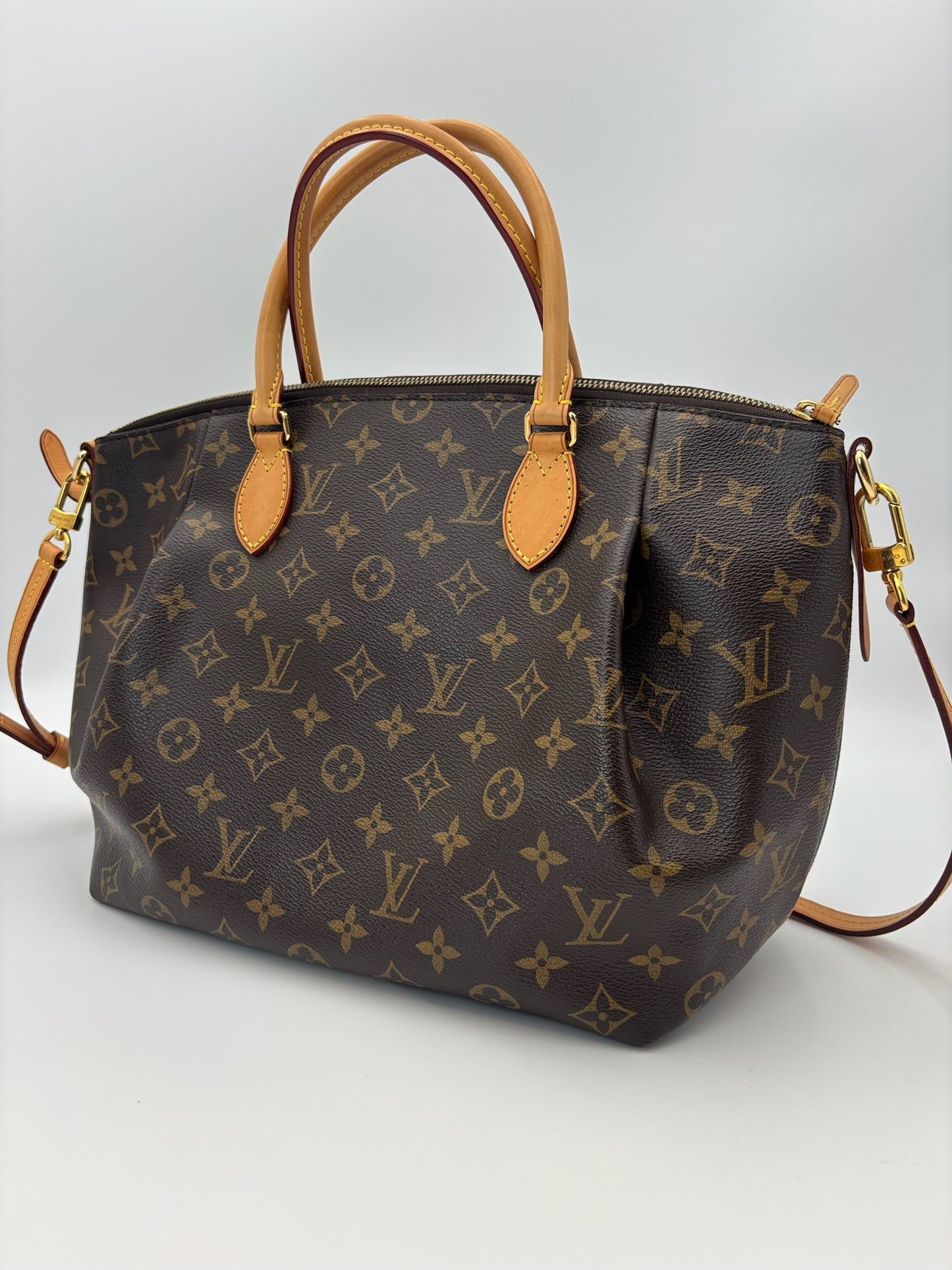 Louis Vuitton Turenne MM Bag