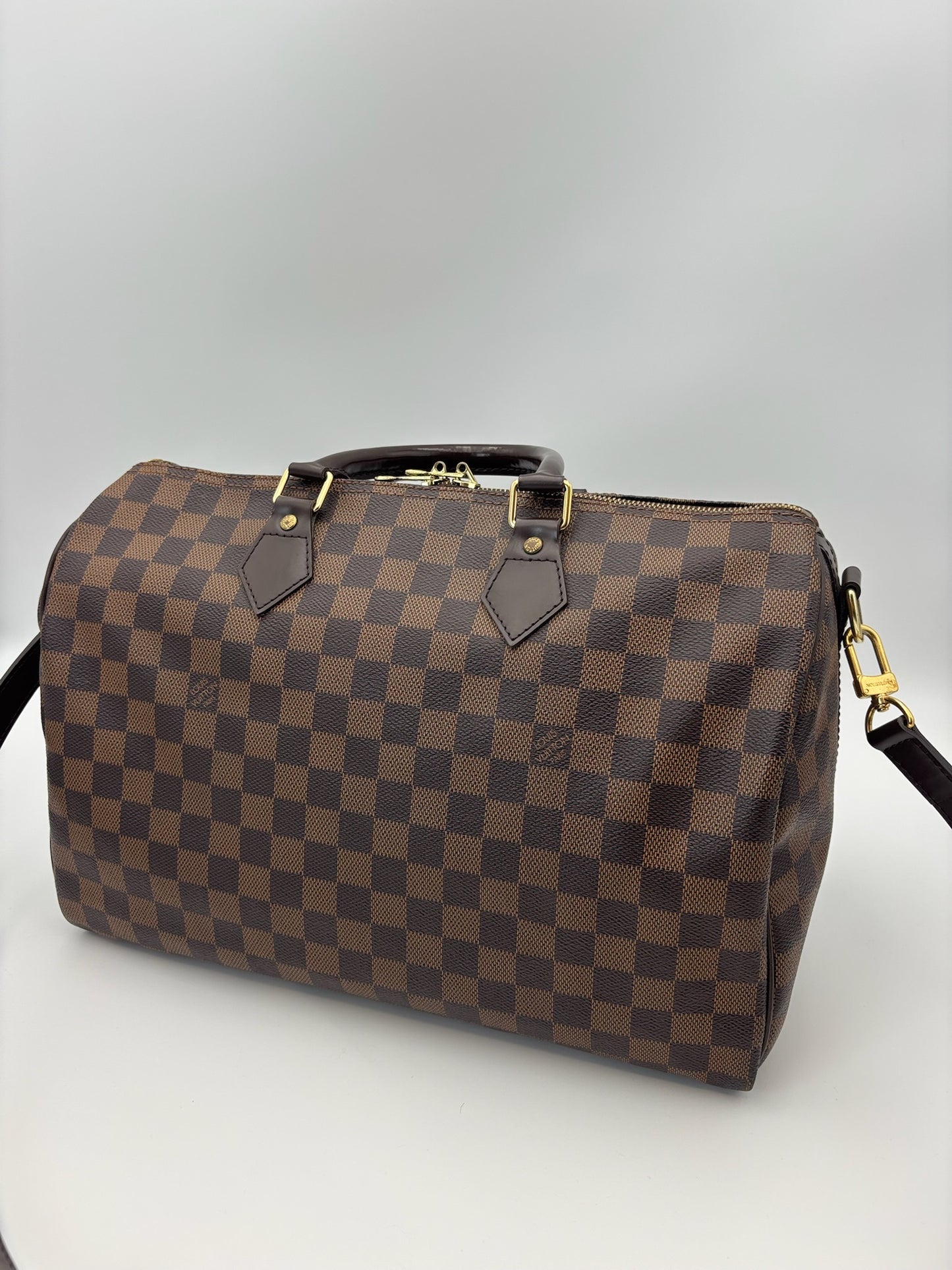 Louis Vuitton Speedy Bandouliere 35 in Damier Ebene Canvas