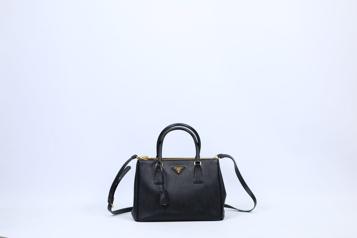 Prada Black Saffiano Galleria Medium Shoulder Bag 1BA863