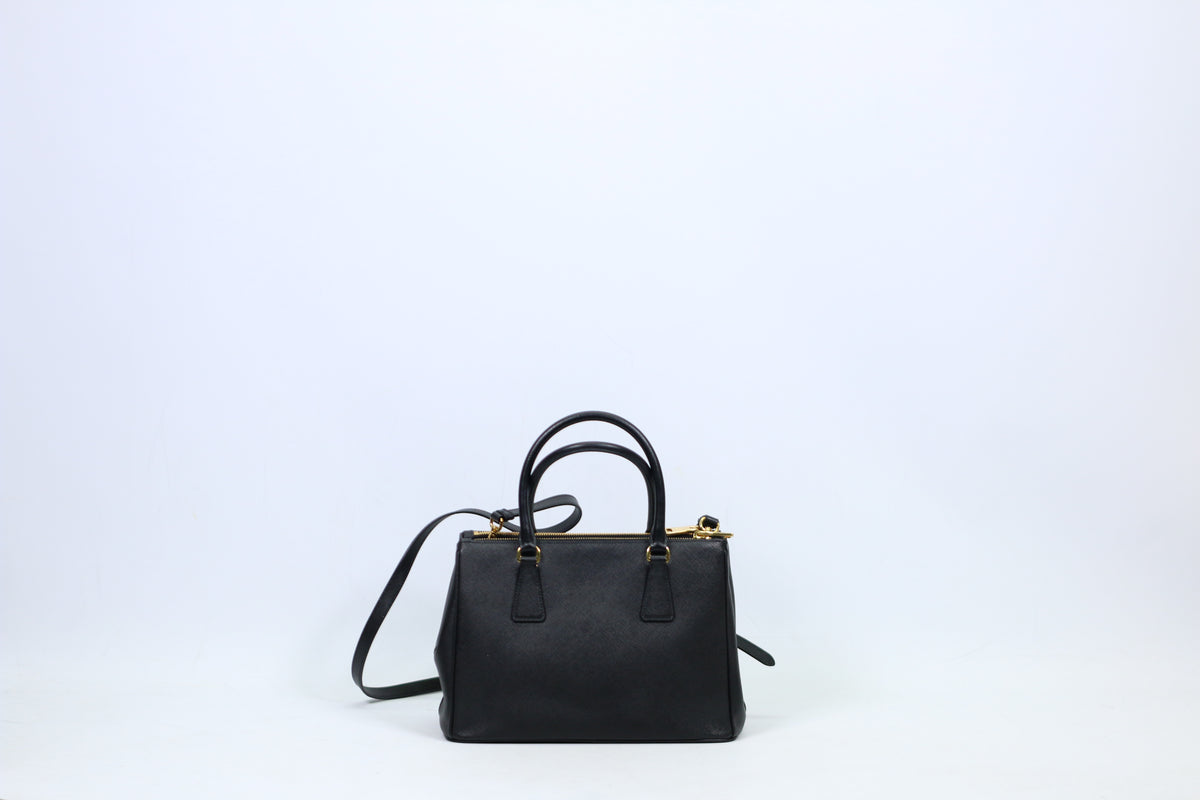 Prada Black Saffiano Galleria Medium Shoulder Bag 1BA863