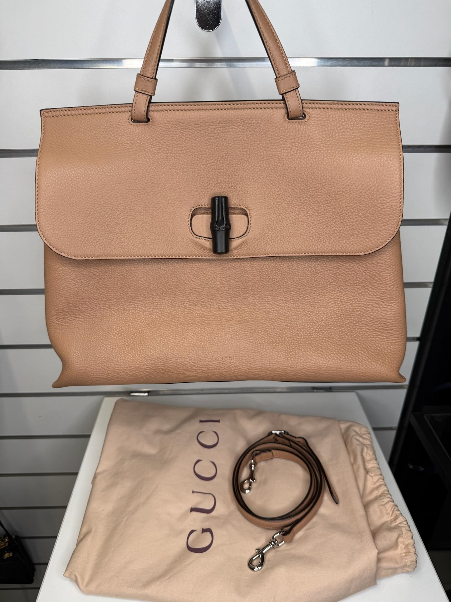 Gucci Bamboo Daily Leather Satchel K88