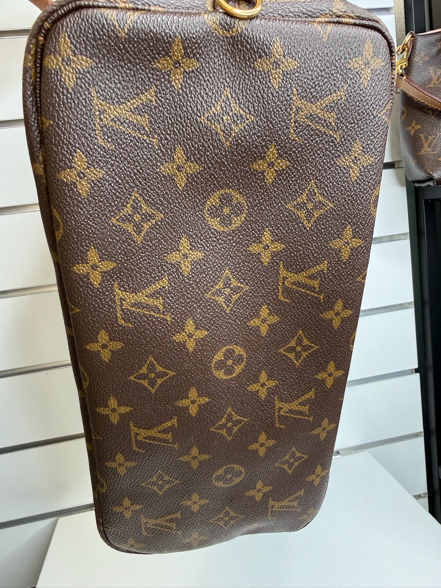Louis Vuitton Neverfull MM Tote K89