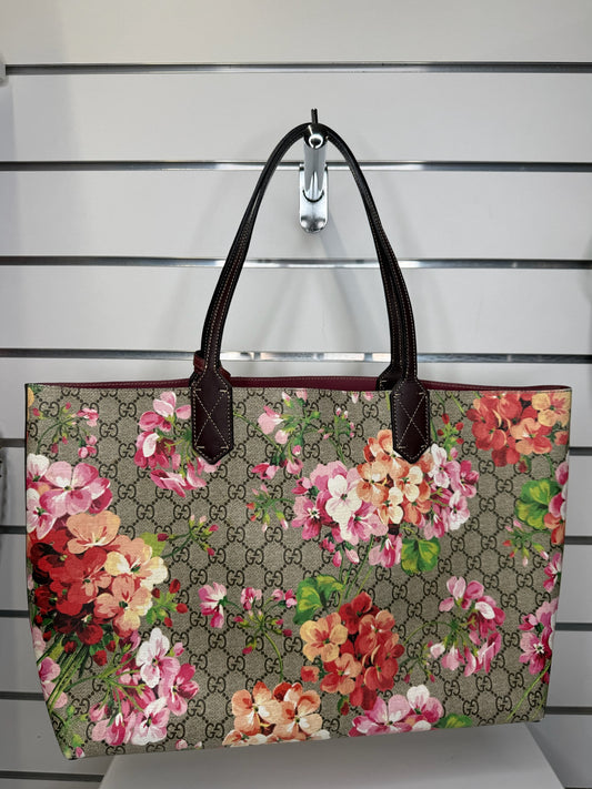 Gucci GG Blooms Reversible Tote K90