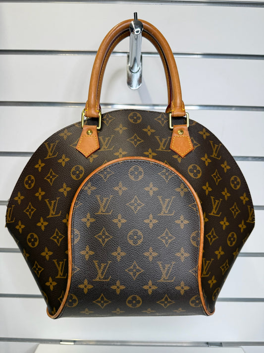 Louis Vuitton Ellipse MM Monogram Canvas K93