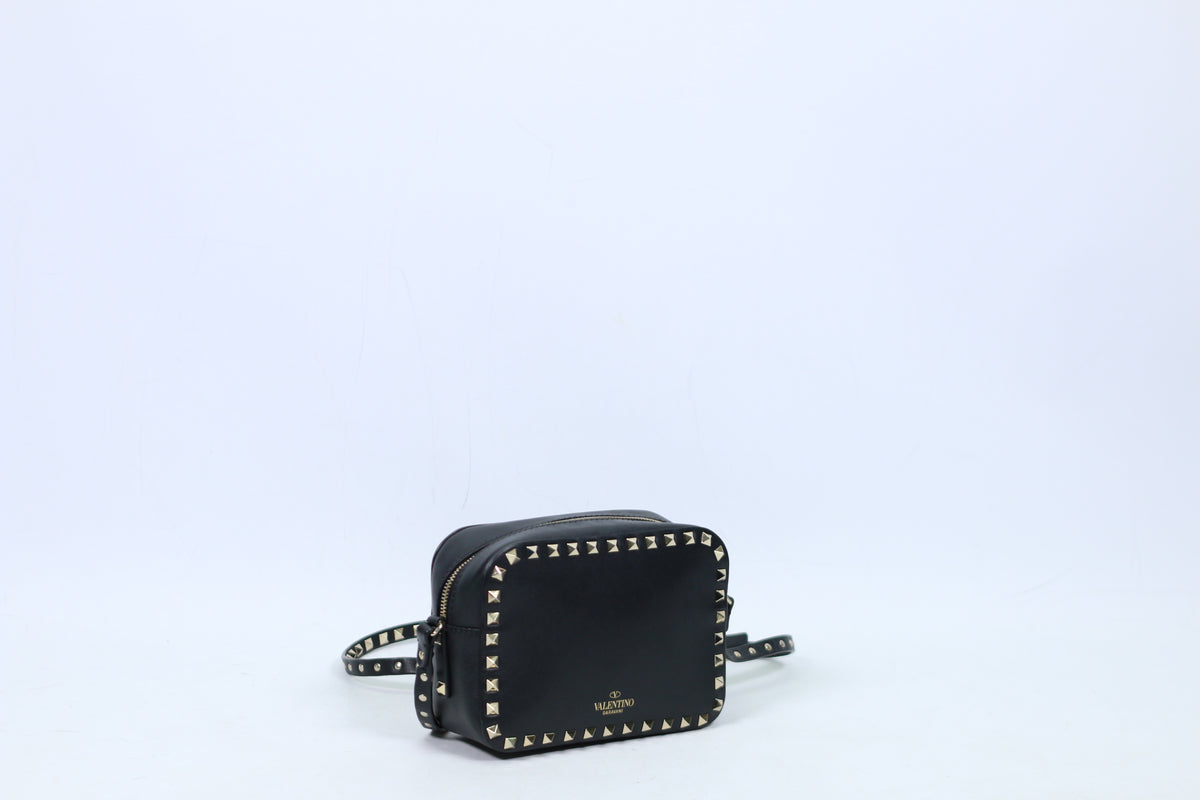 Valentino Black Leather Rockstud Camera Small Crossbody Bag JW2B0809
