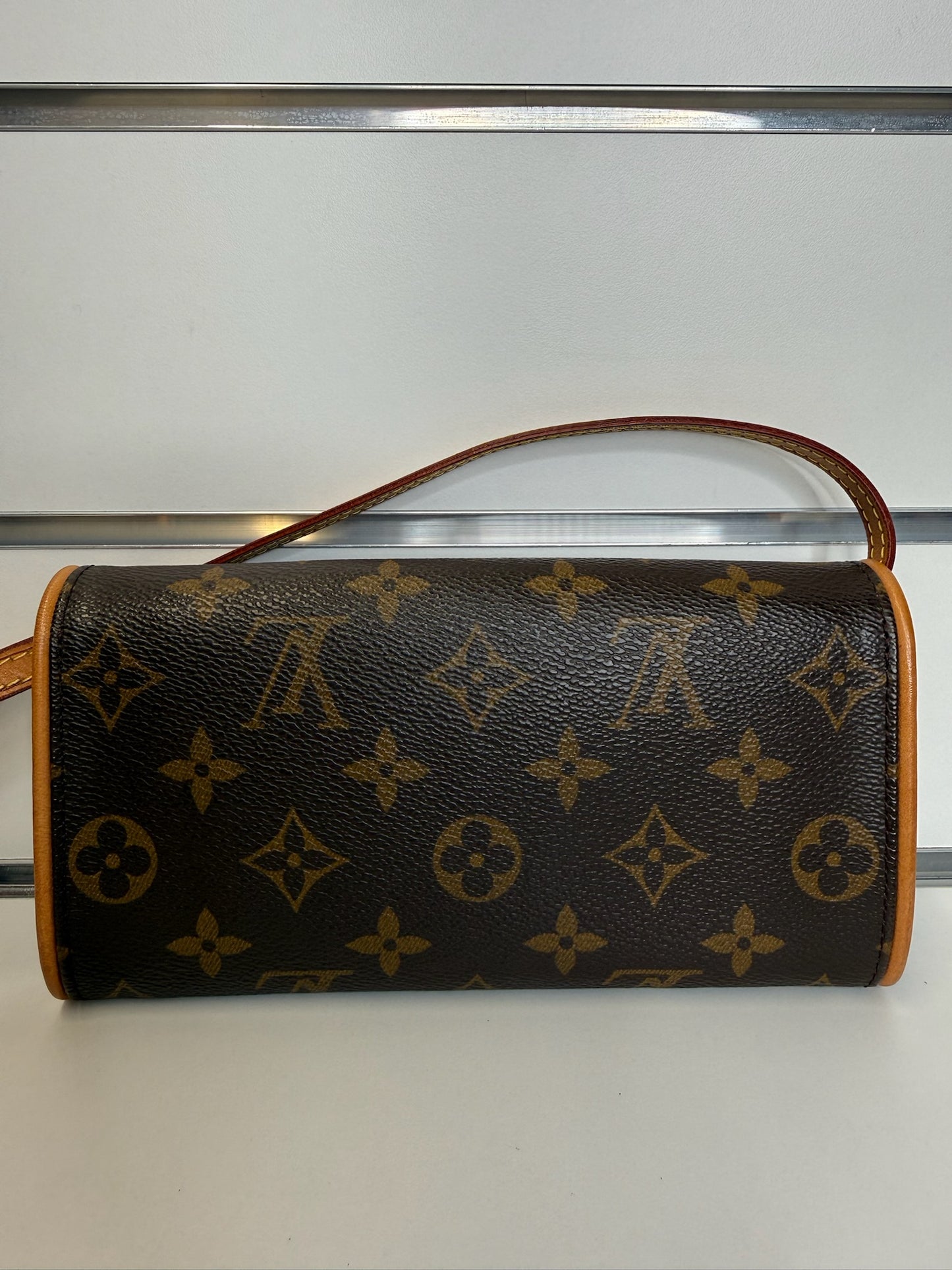 Louis Vuitton Pochette Twin K95
