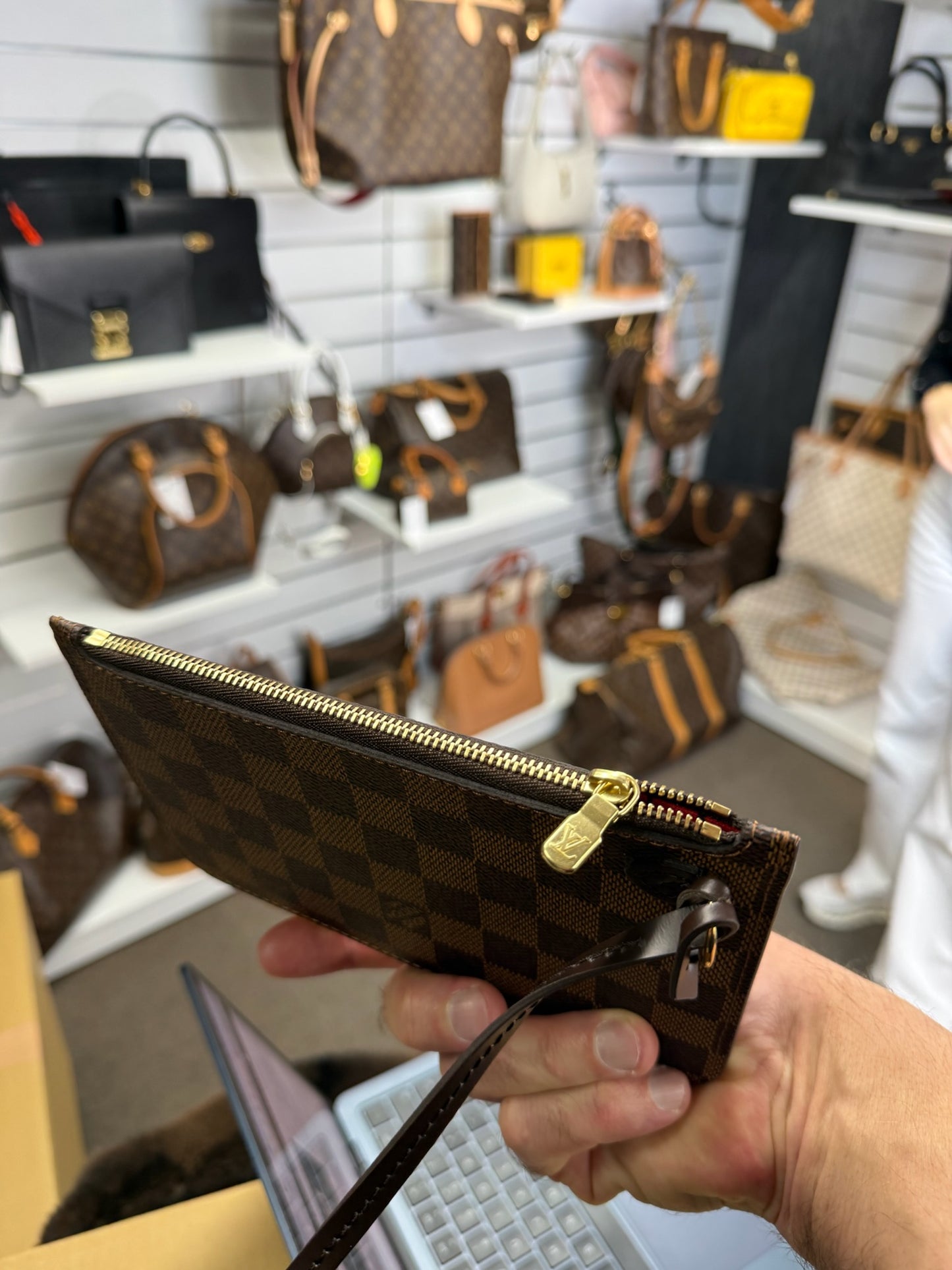 Louis Vuitton Neverfull MM Damier Ebene K101