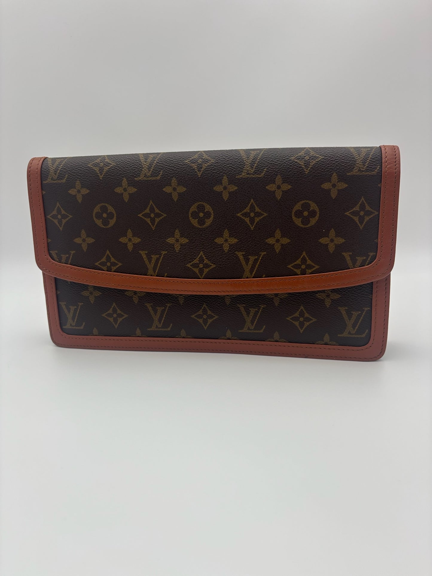 Louis Vuitton Monogram Pochette Dame 29