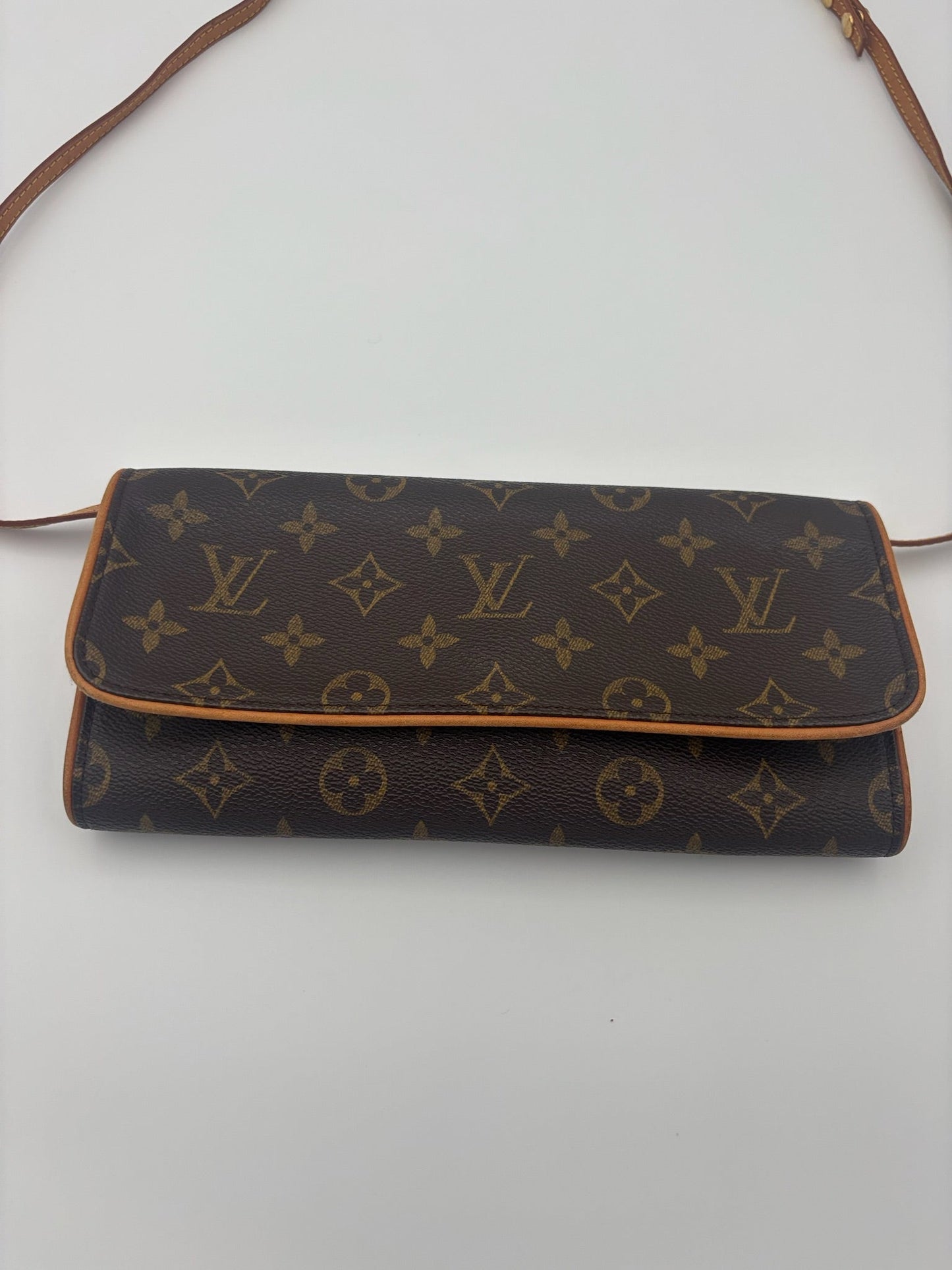 Louis Vuitton Monogram Pochette Twin GM