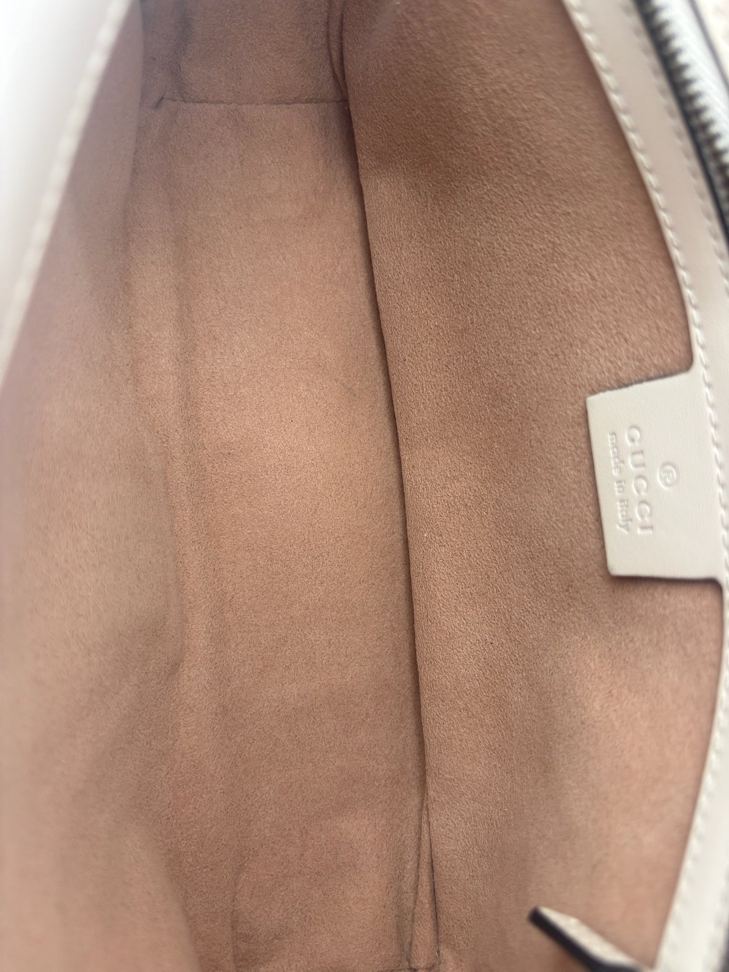 Gucci GG Marmont Shoulder Bag