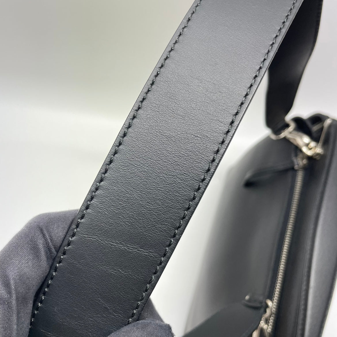 Fendi Black Leather Dotcom One Shoulder Bag 8BN293 (V9618218P)