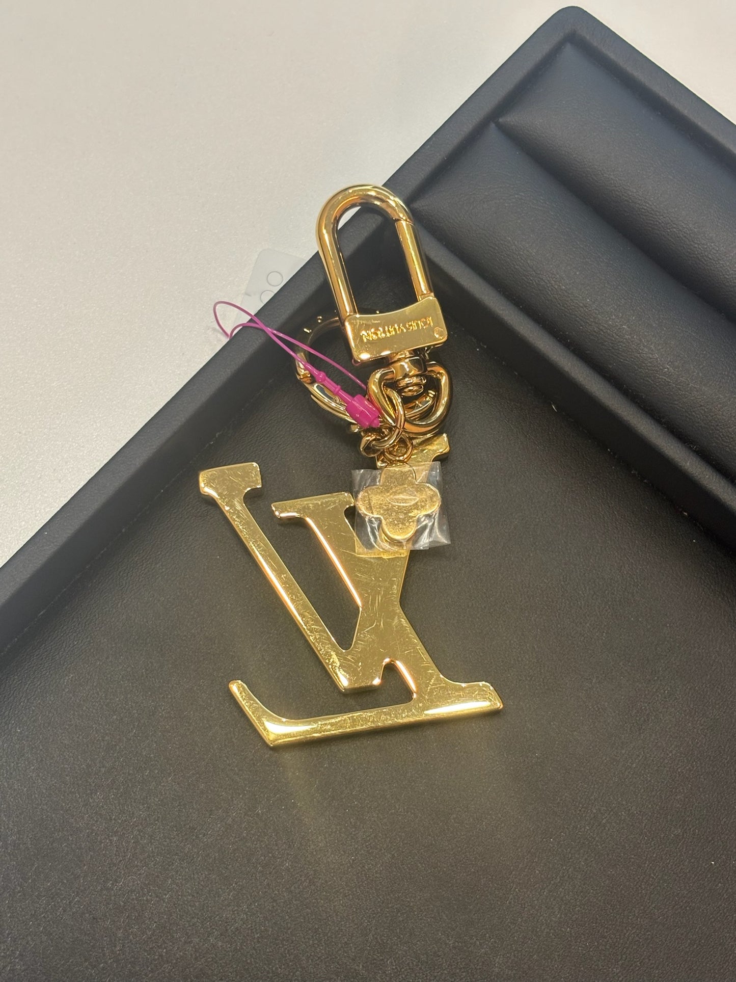 Louis Vuitton LV Facettes Bag Charm & Key Holder (JP)
