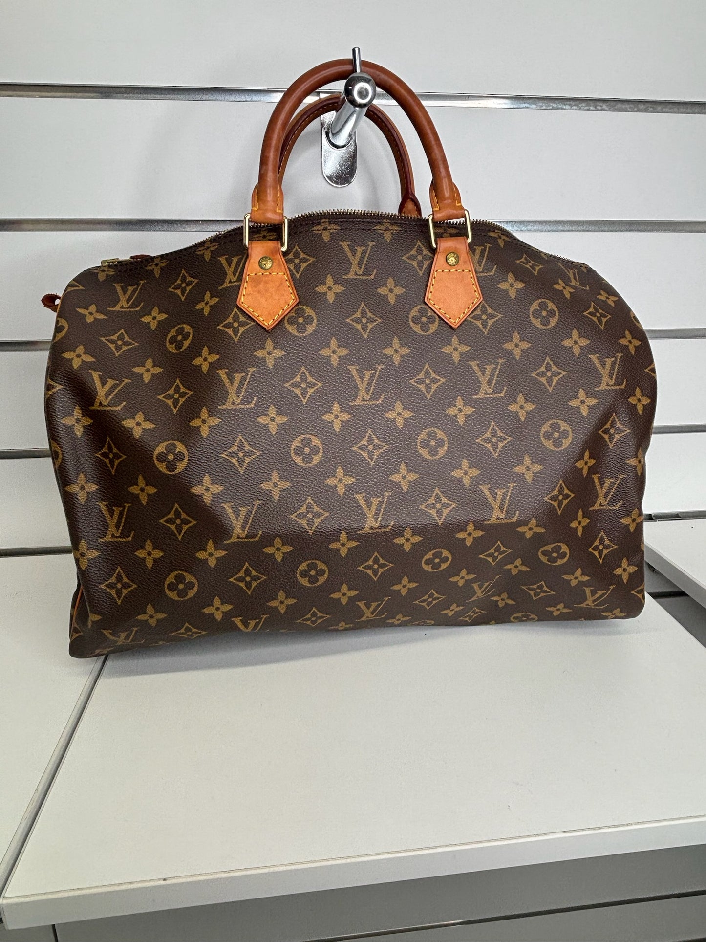 Louis Vuitton Monogram Speedy 40 (JP)