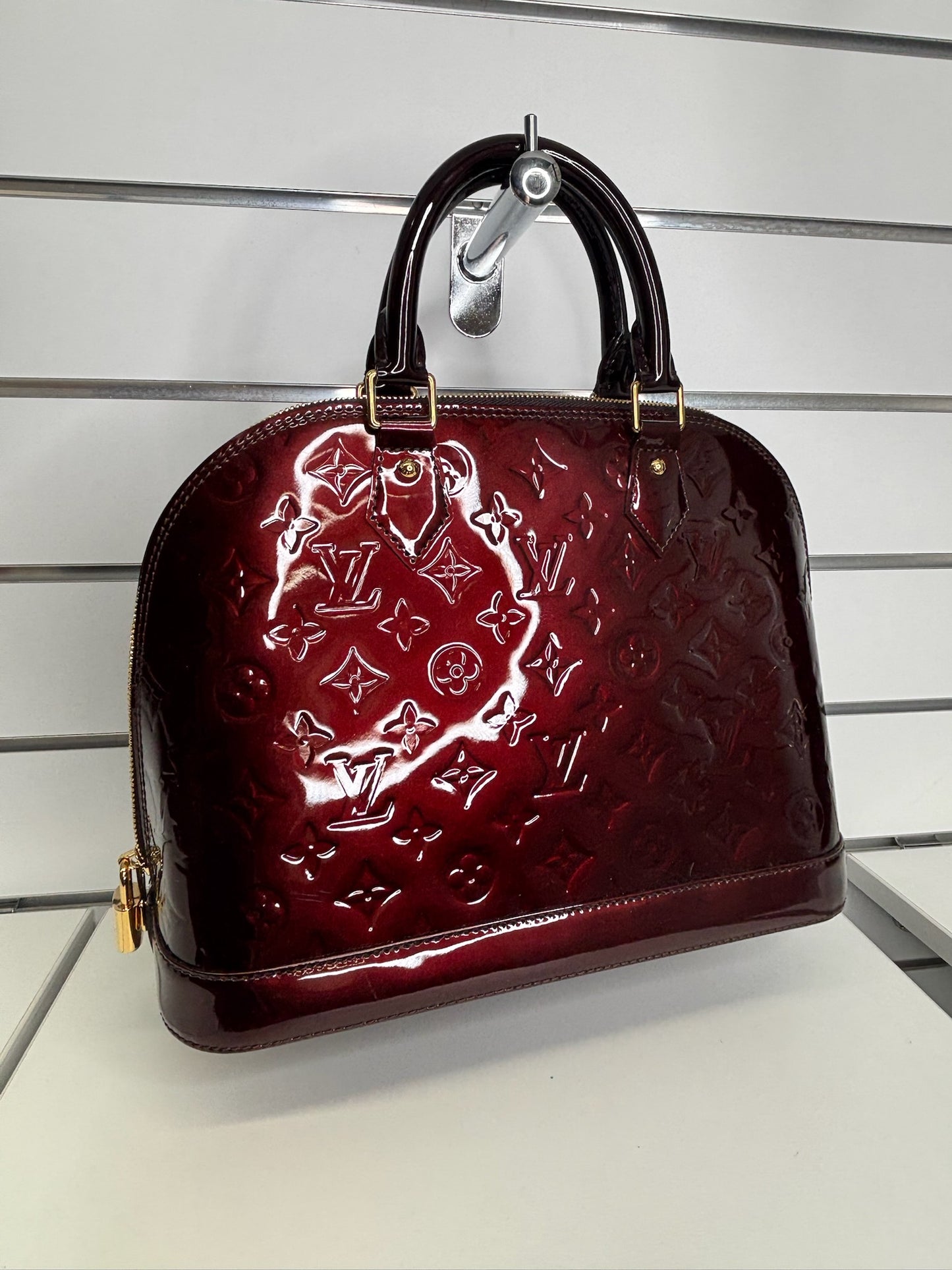 Louis Vuitton Rouge Fauviste Monogram Vernis Alma PM (JP)