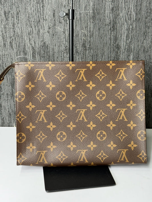 Louis Vuitton Toiletry Pouch 26 KY86