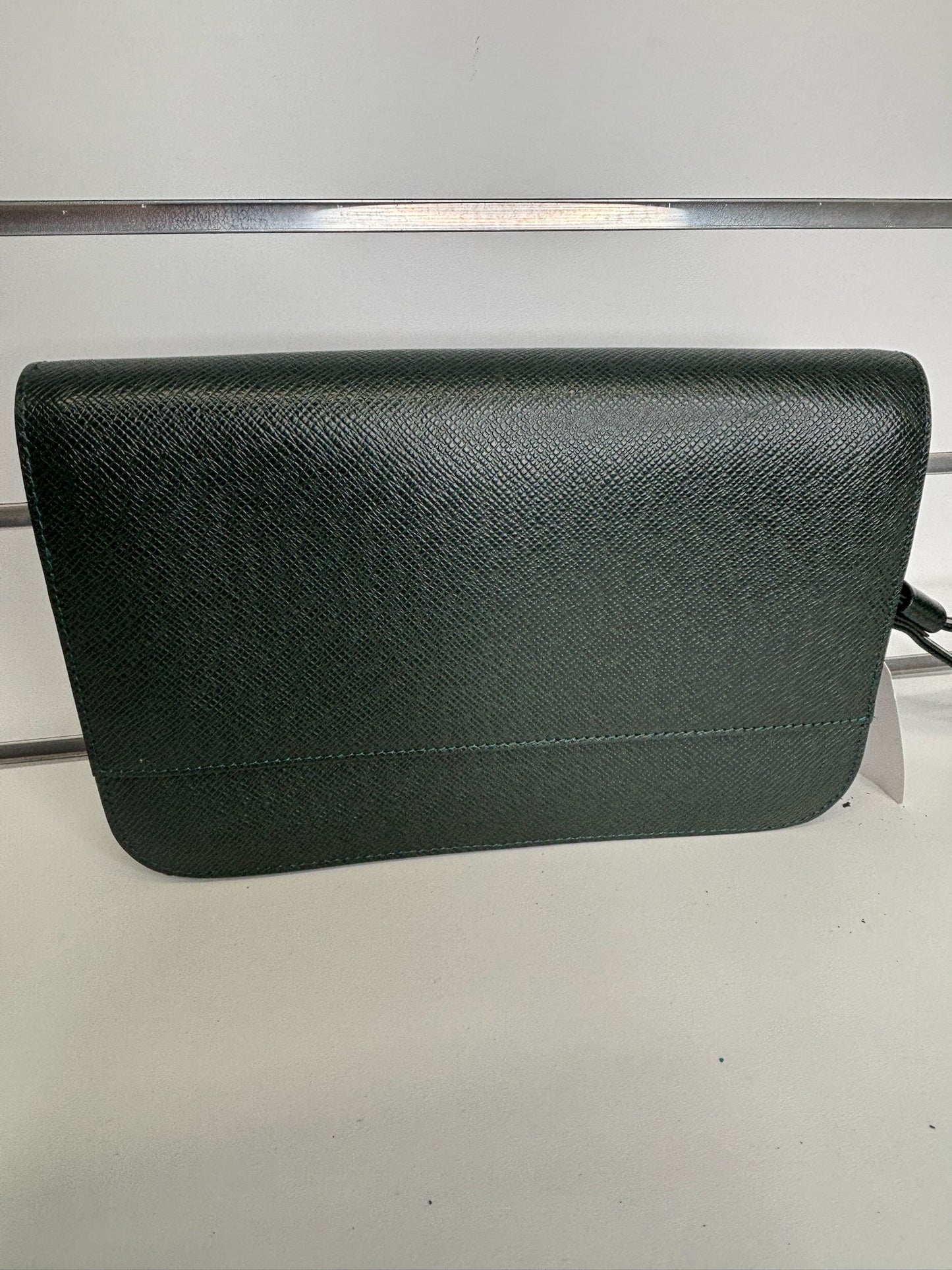 Louis Vuitton Taiga Leather Baikal Clutch Bag (JP)