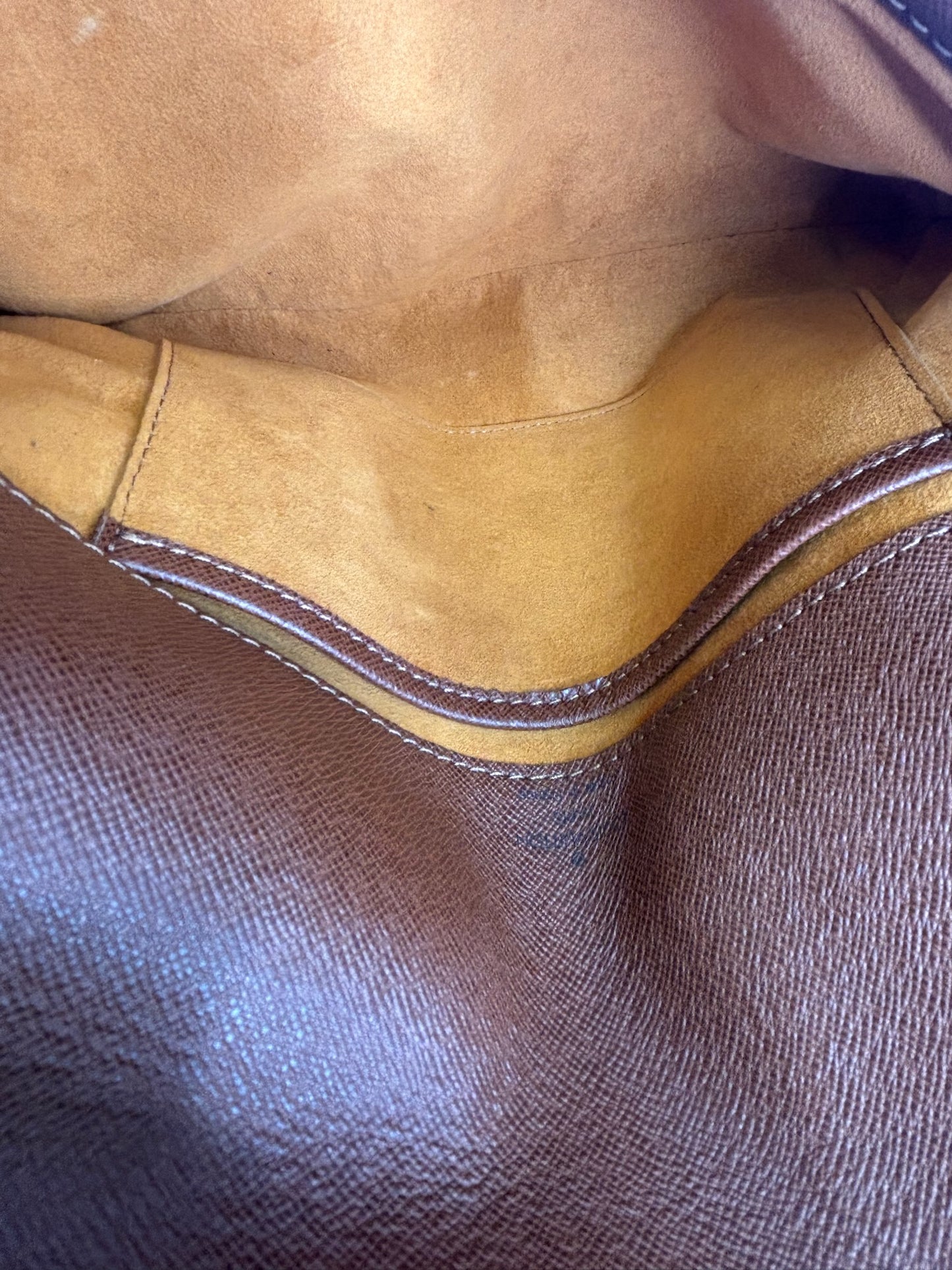 Louis Vuitton Monogram Canvas Musette Tango Bag (JP)