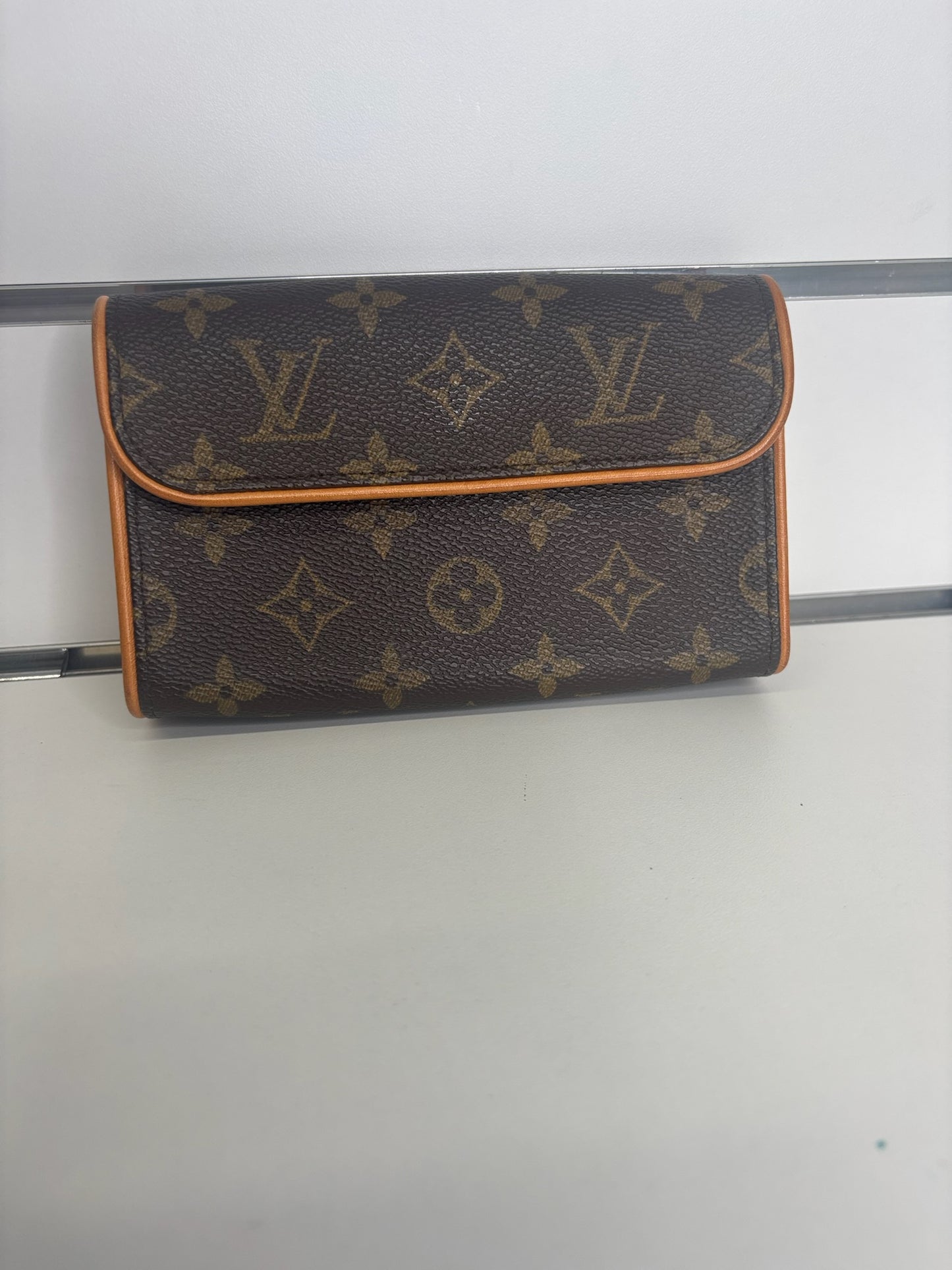 Louis Vuitton Monogram Pochette Florentine - XS (JP)