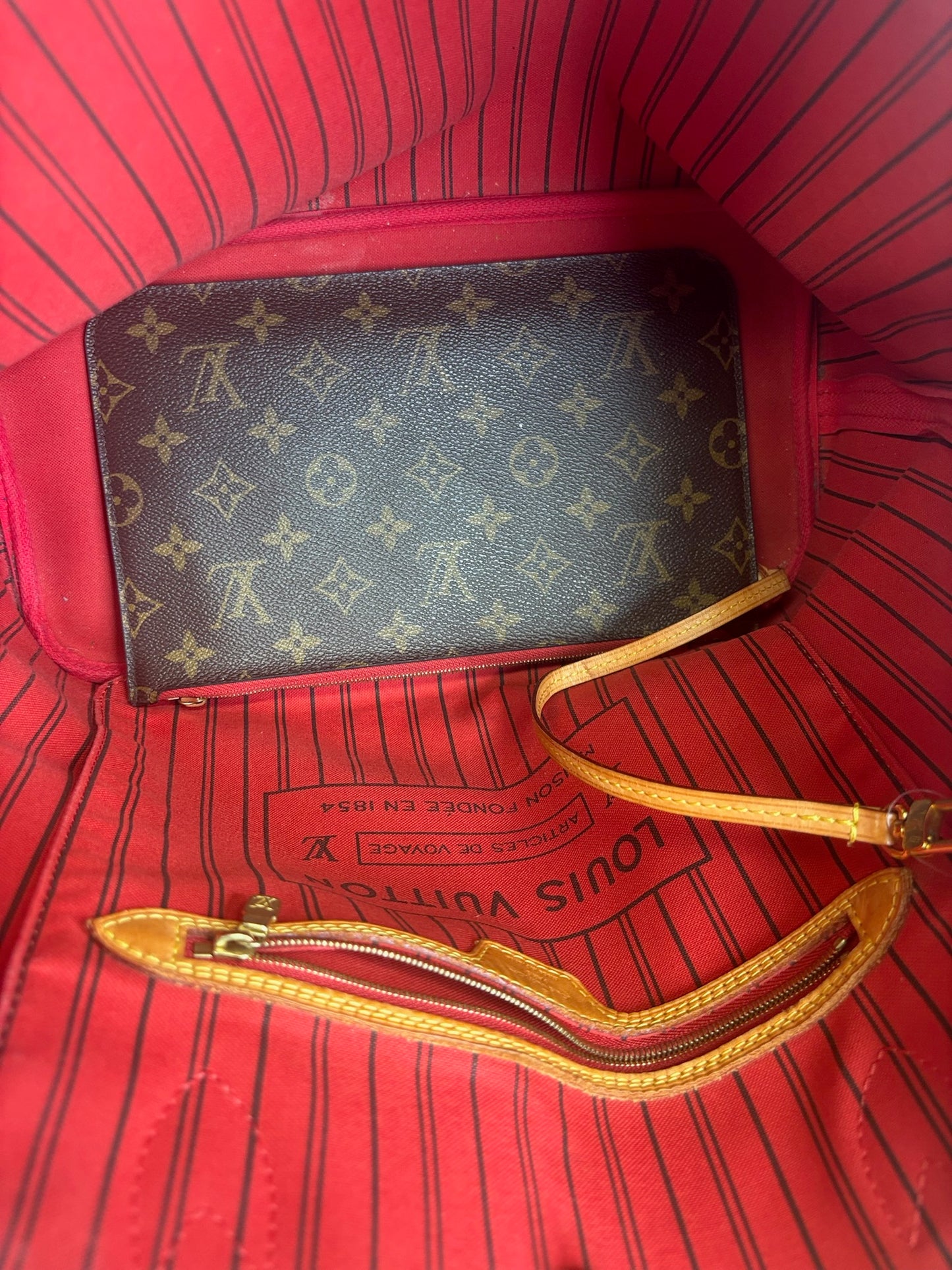 Louis Vuitton Monogram Neverfull MM Tote Bag (AR5106) (JP)