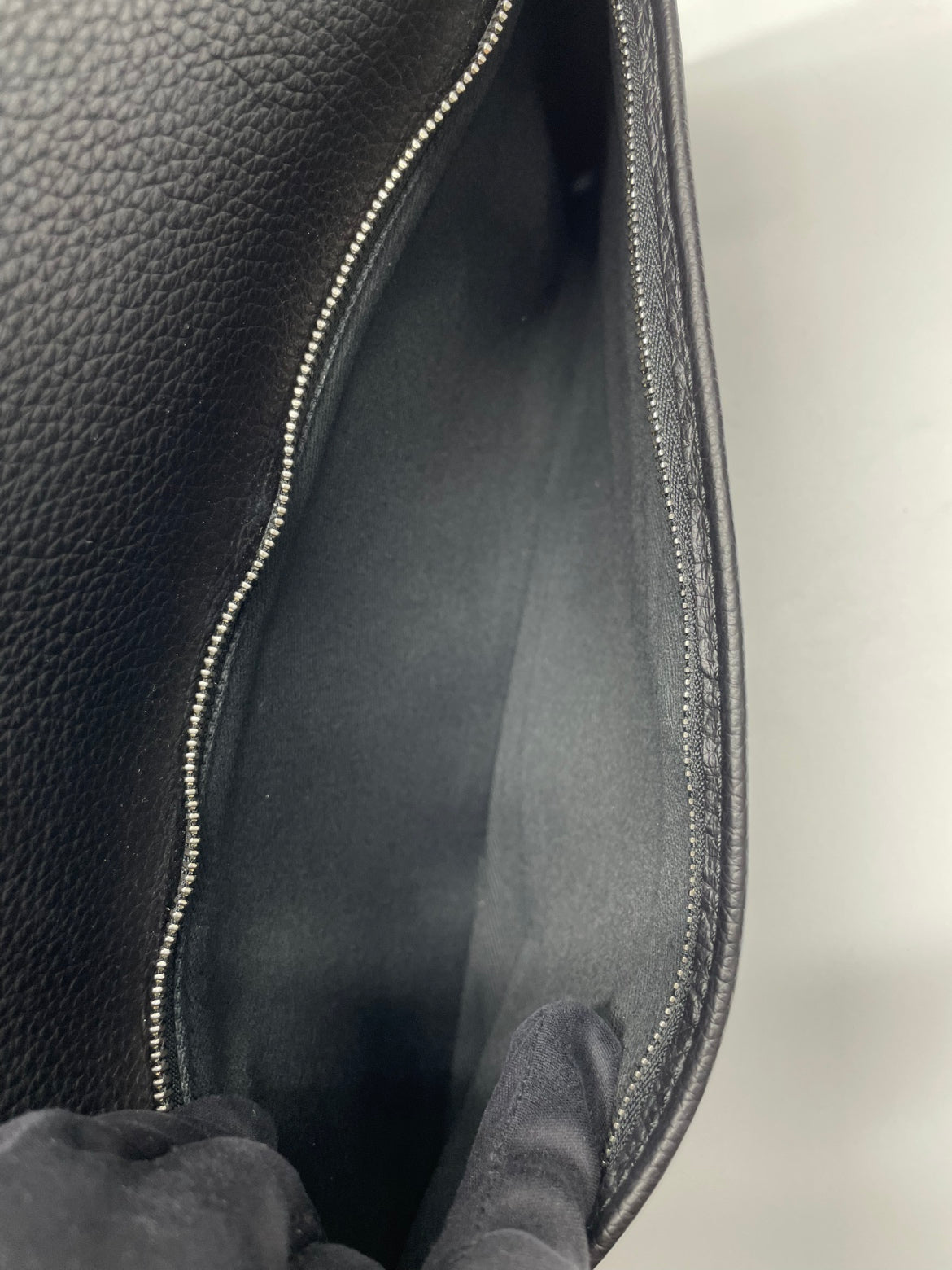 Montblanc Black Leather Meisterstück Portfolio ONE Clutch 116732 (V670224)