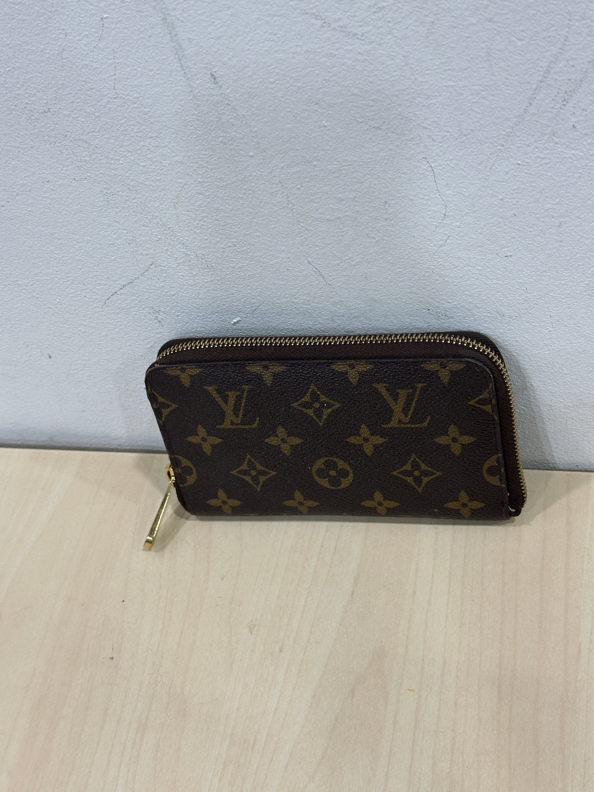 Louis Vuitton Brown PVC Monogram Zippy Compact Wallet ONE Medium Wallet M40499