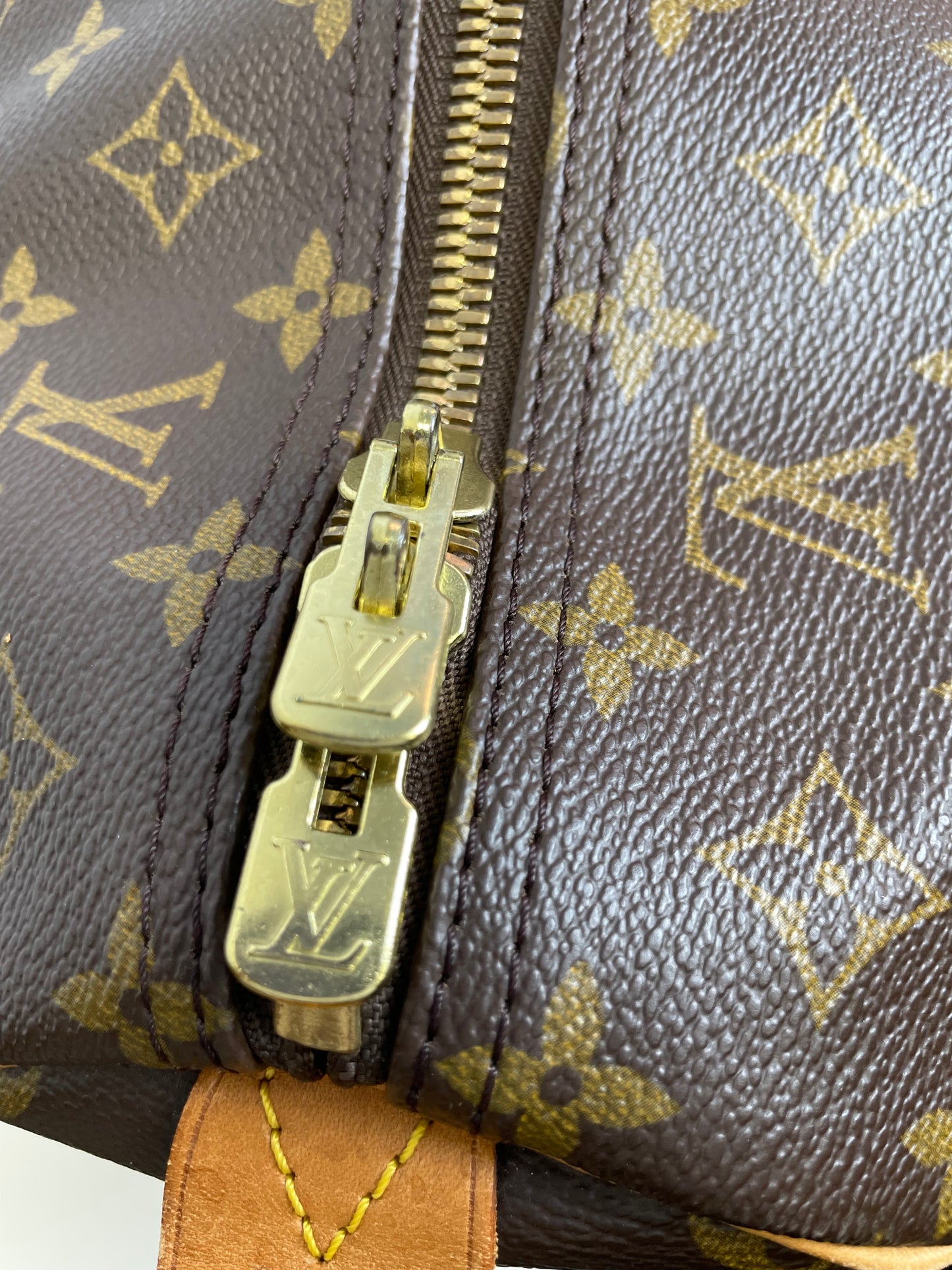 Pre-Owned Louis Vuitton Monogram Keepall 60 AJ053