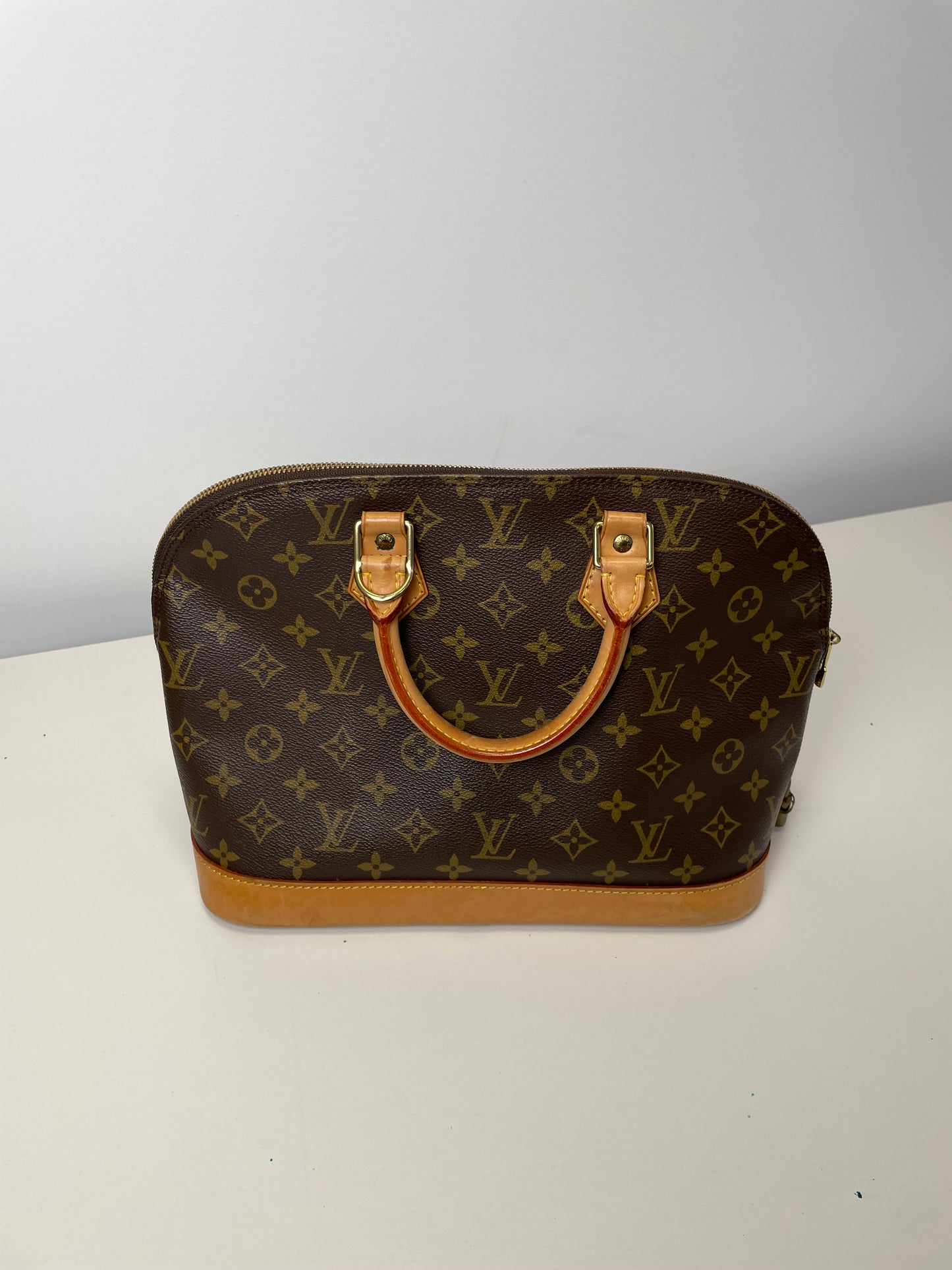 Pre-Owned Louis Vuitton Monogram Alma PM AJ056