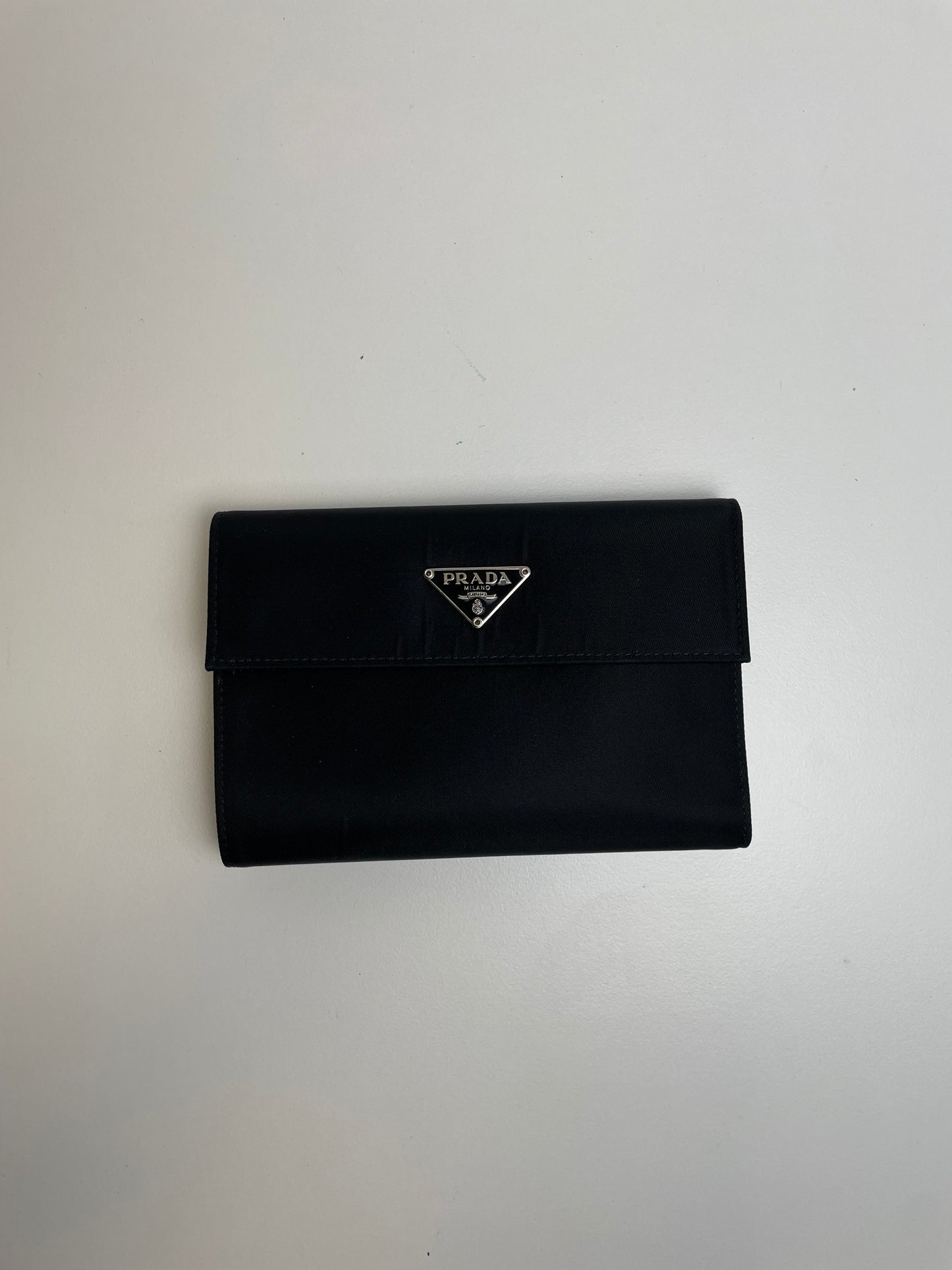 Pre-Owned Prada Nylon Trifold Wallet AJ066