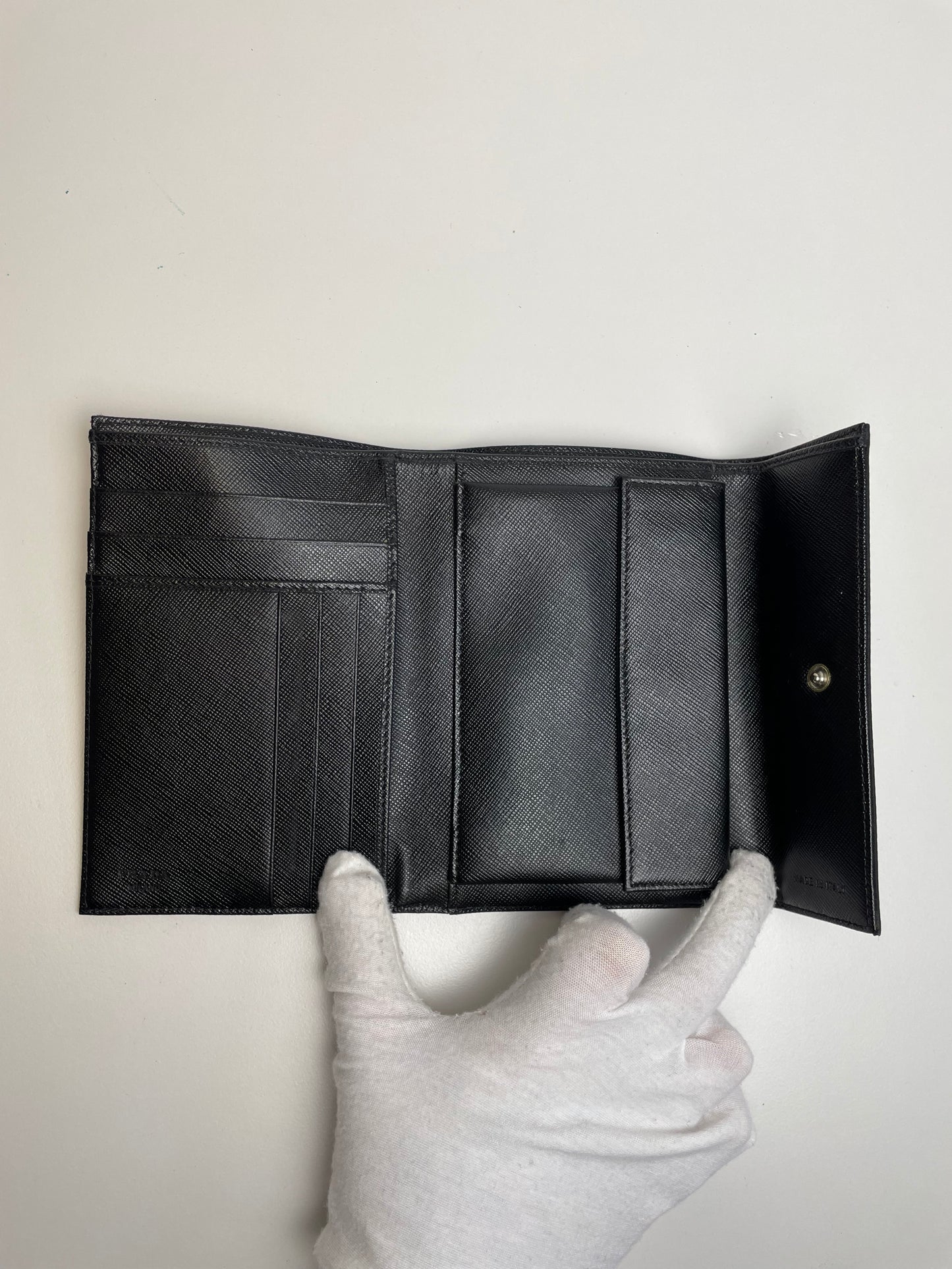Pre-Owned Prada Nylon Trifold Wallet AJ066