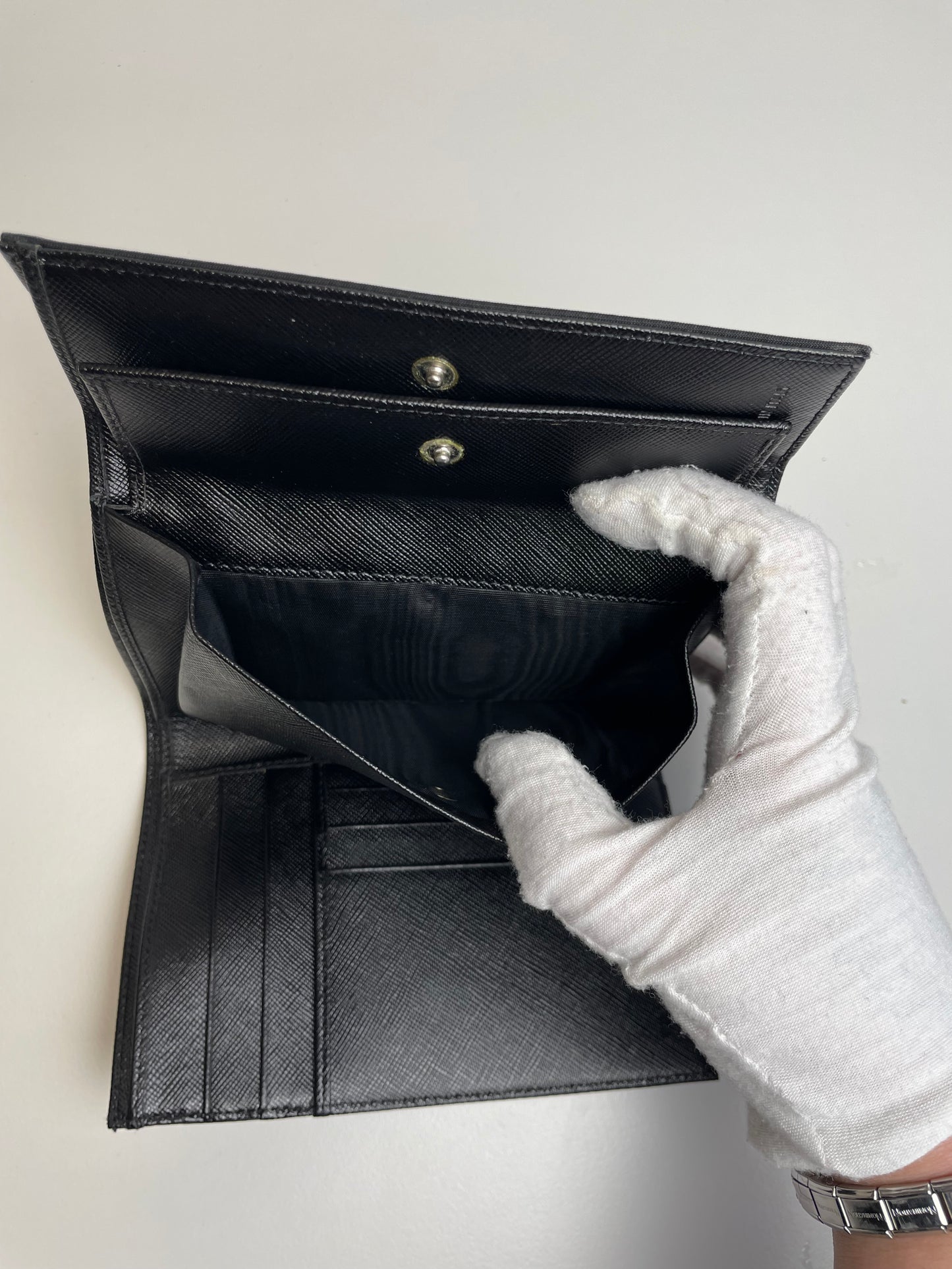 Pre-Owned Prada Nylon Trifold Wallet AJ066