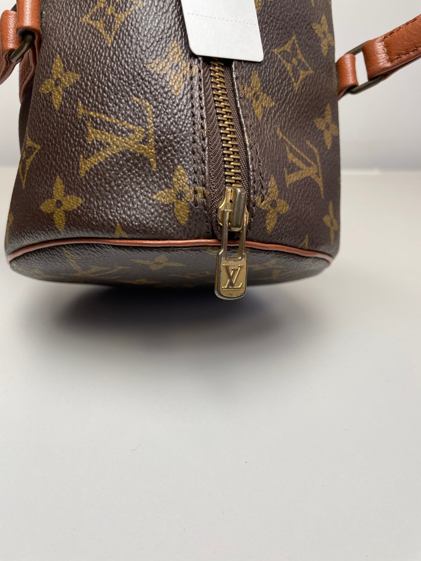 Pre-Owned Louis Vuitton Monogram Papillon w/ Pouch 30 AJ074