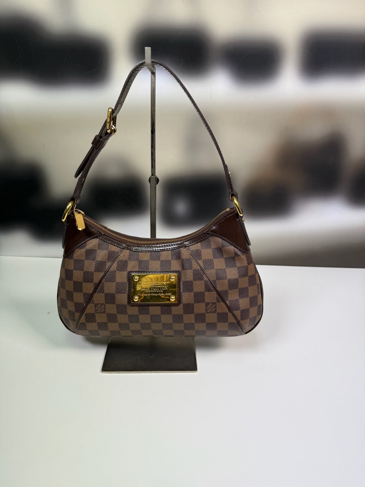 Louis Vuitton Thames PM bag in Damier Ebene canvas