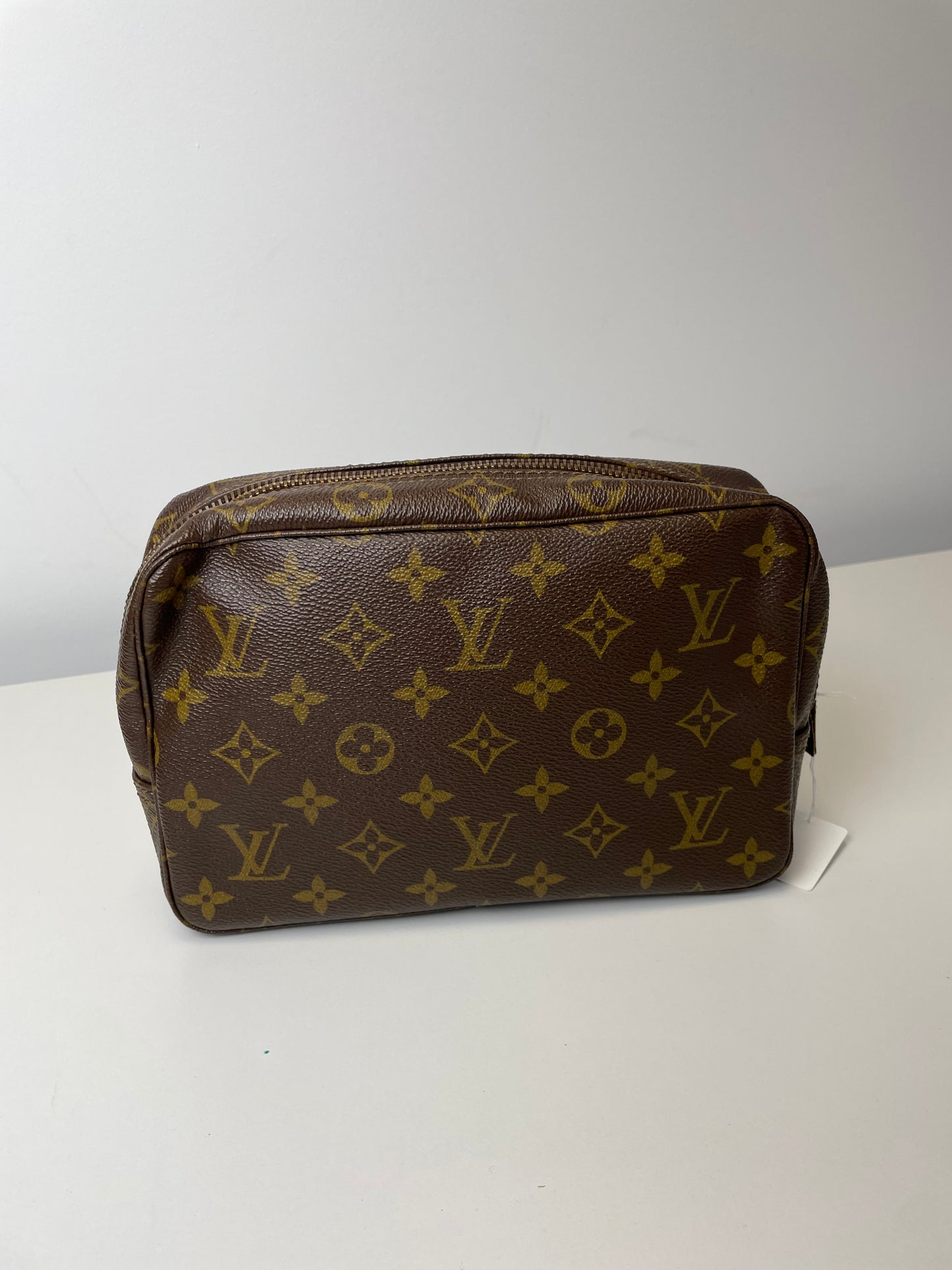 Pre-Owned Louis Vuitton Trousse Toilette AJ115