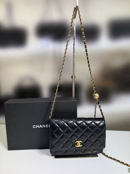 Chanel Pearl Crush Wallet on Chain