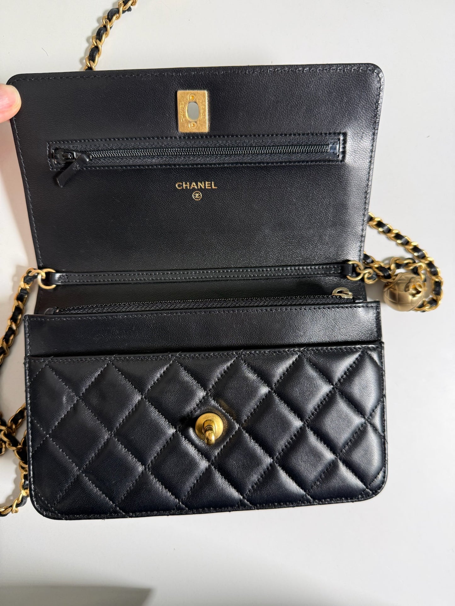 Chanel Pearl Crush Wallet on Chain