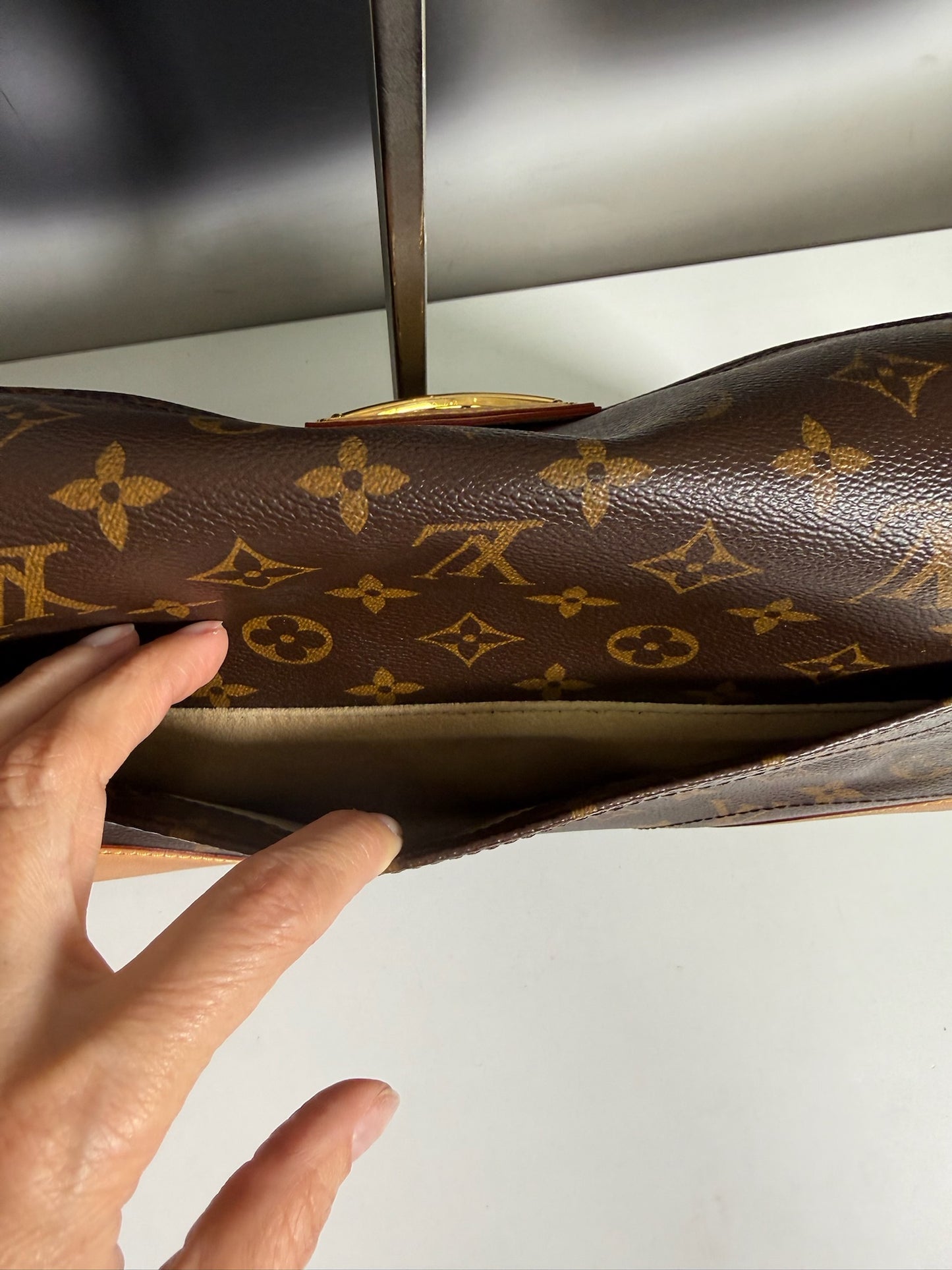 Louis Vuitton Beverly MM
